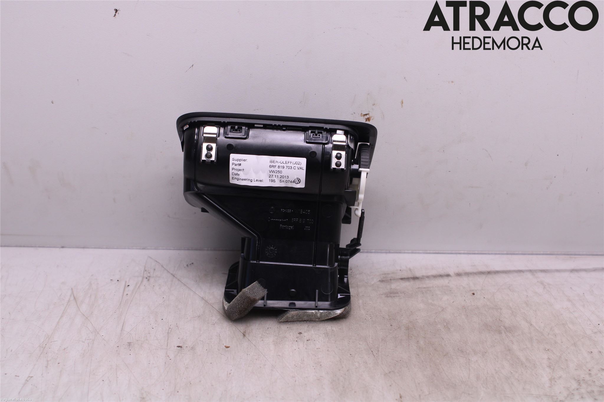 Volkswagen VW POLO 10-17 Dashbord Kanal - Dyse