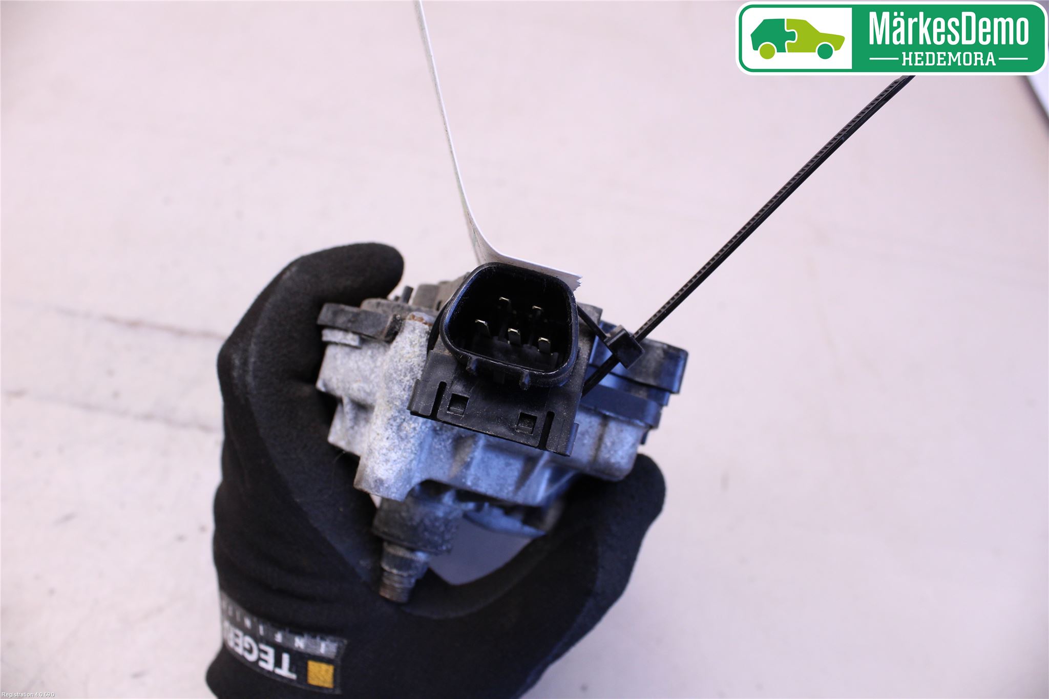 Toyota YARIS VERSO P1 00-05 Viskermotor Frontrute