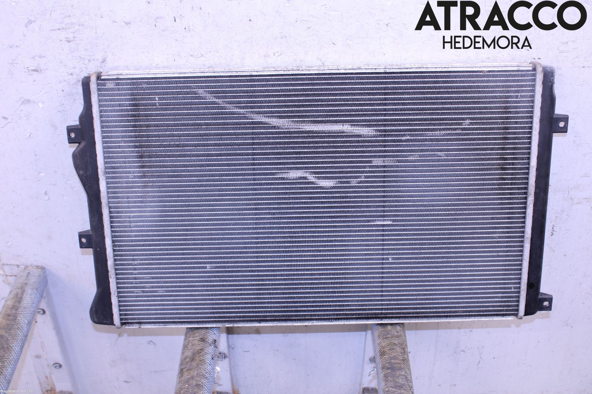 Volkswagen VW GOLF V 04-09 Radiator Automat