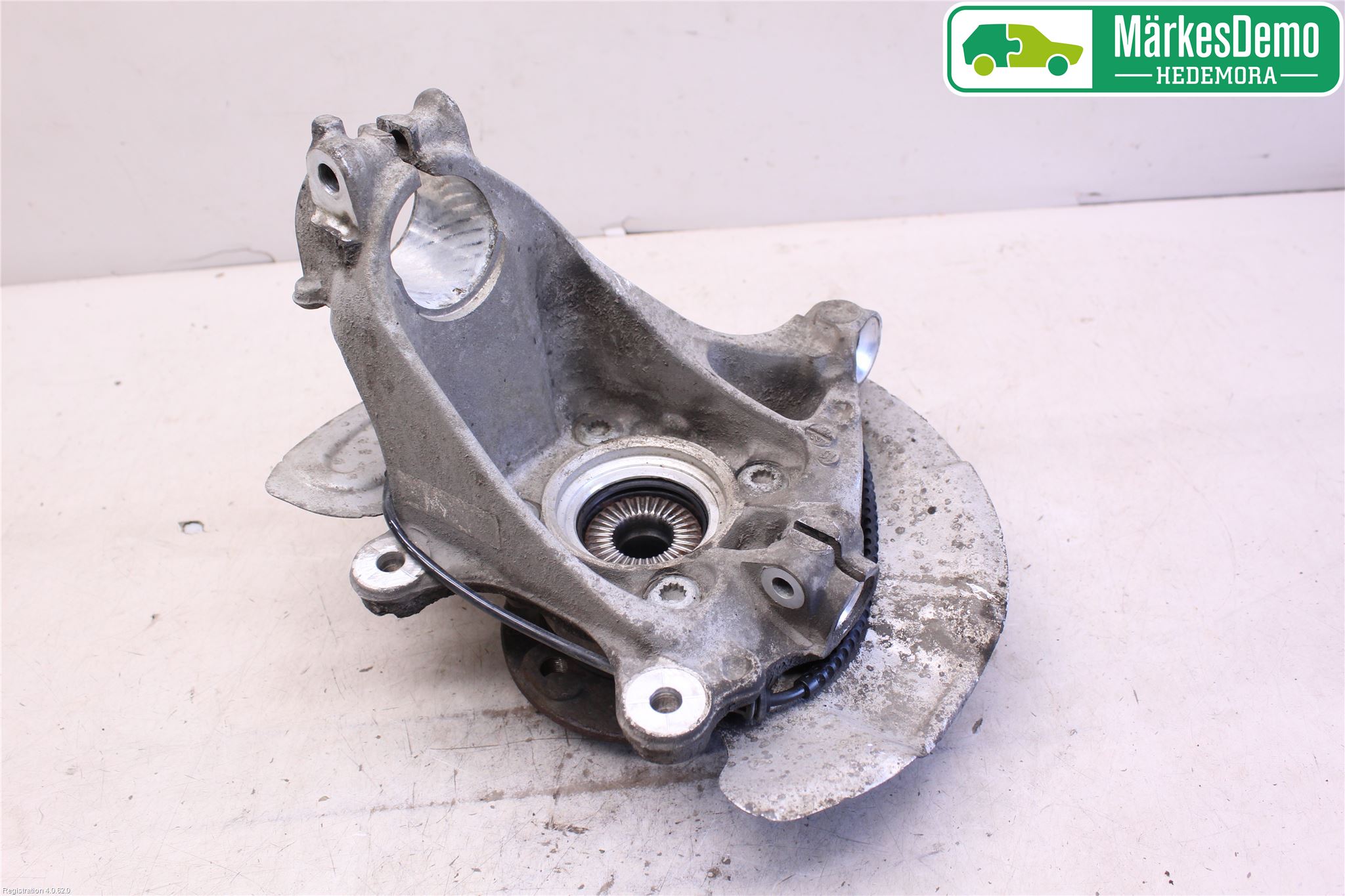 BMW 2 F45 Active Tourer 14-21 Spindel Vf