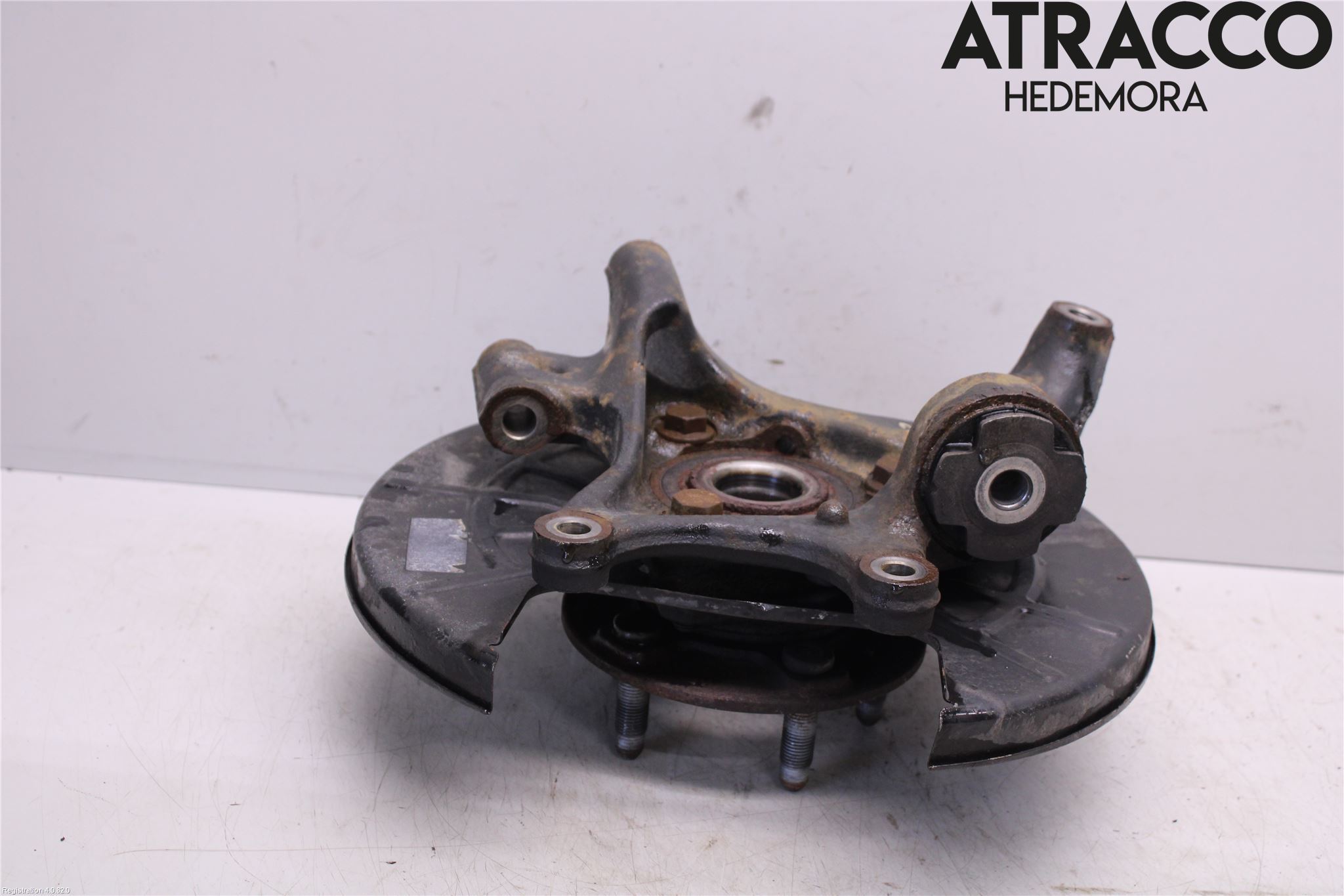 Opel INSIGNIA 09-16 Spindel Vb