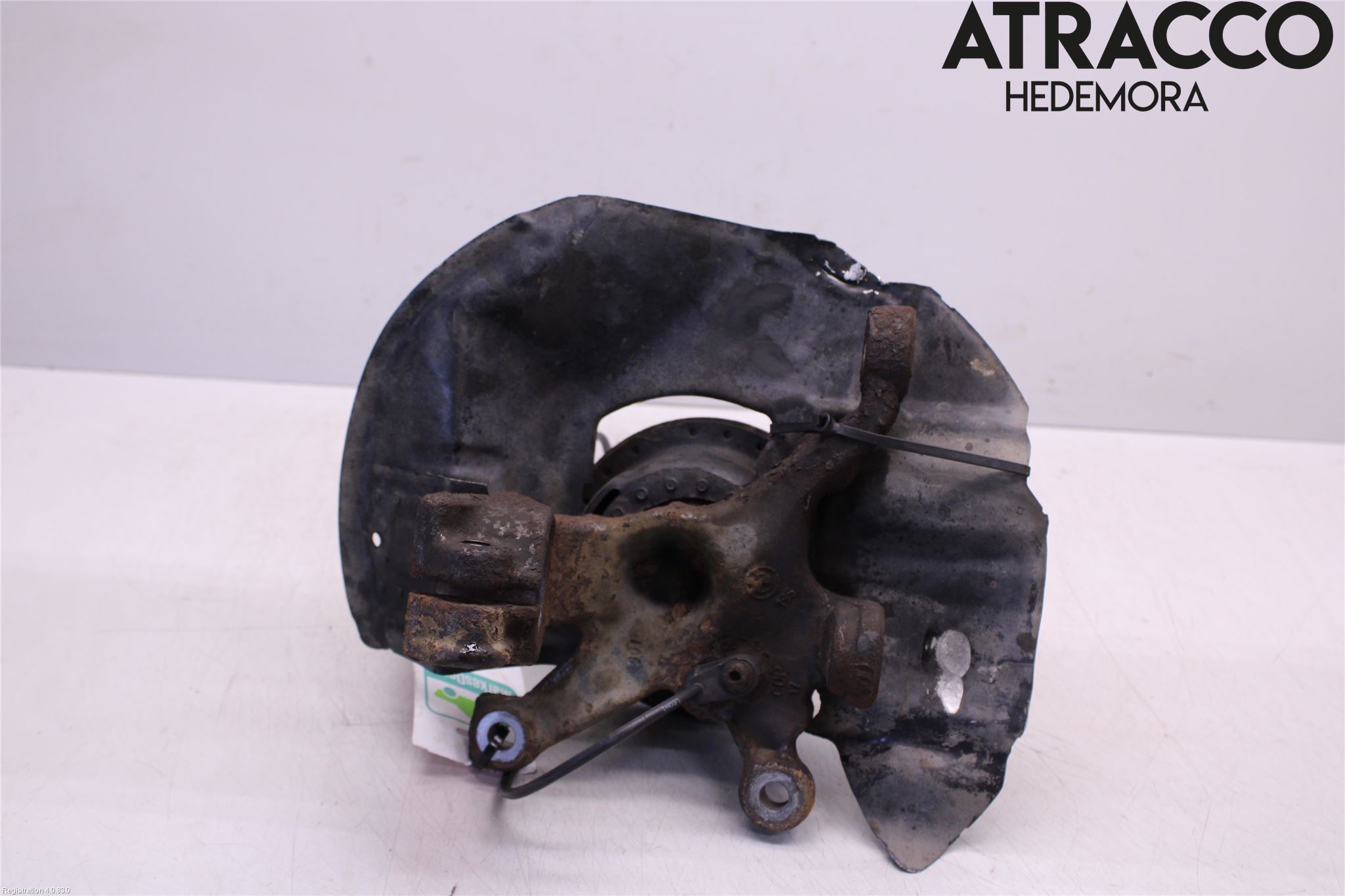 BMW 3 E46      98-05 Spindel Vf