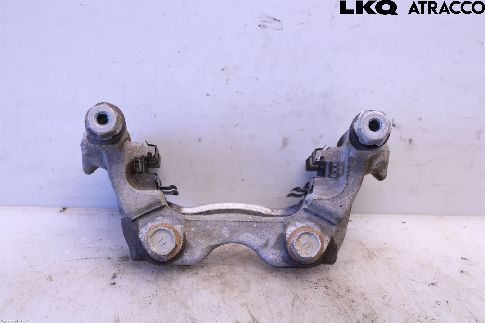 Toyota YARIS XP21 20- Bremsecaliper Feste Holder