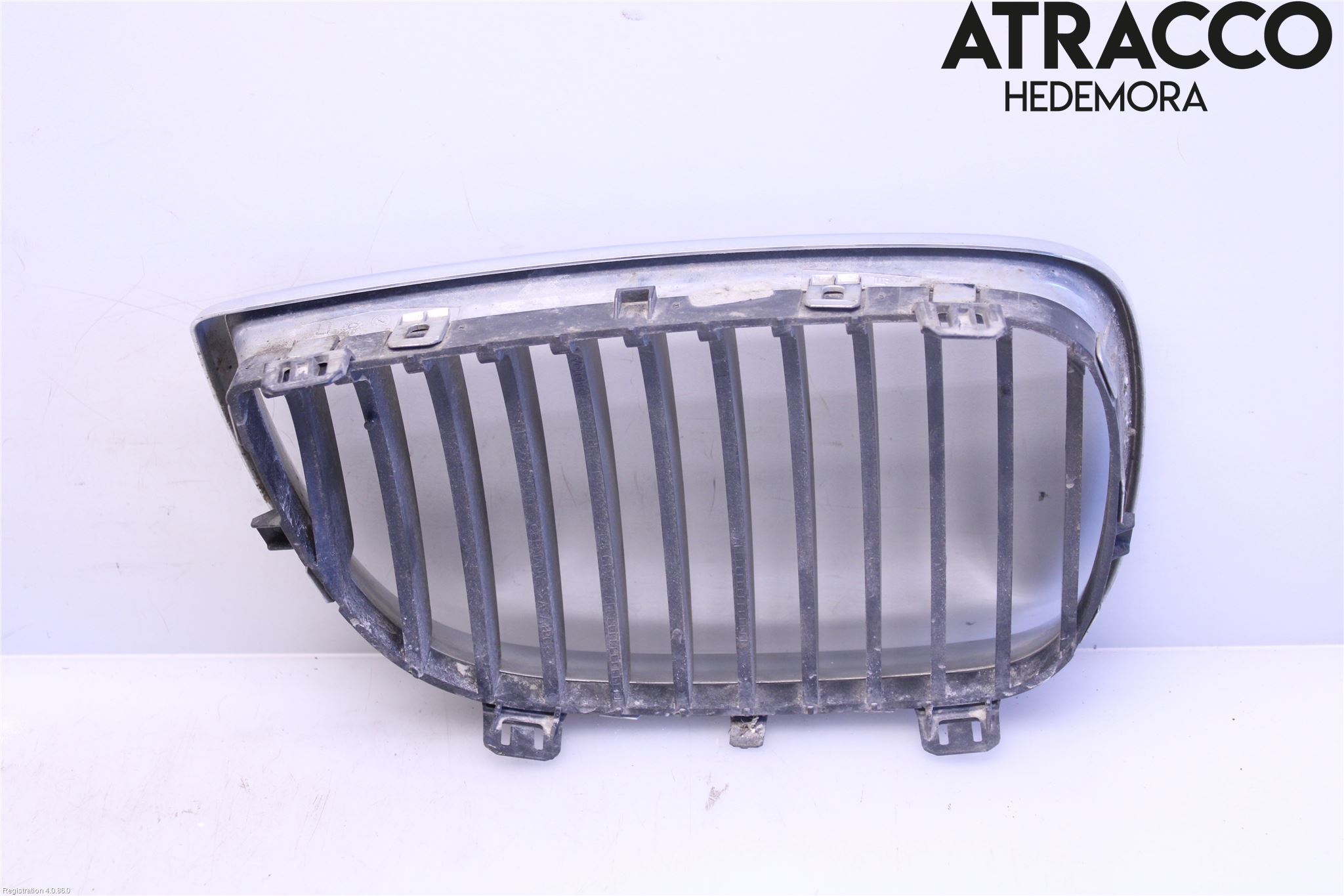BMW 1 E87/81 5D/3D 03-11 Grilldel Venstre