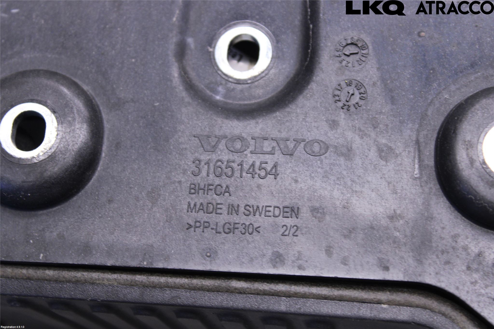 Volvo XC60 18- Batterikasse - Feste - Holder