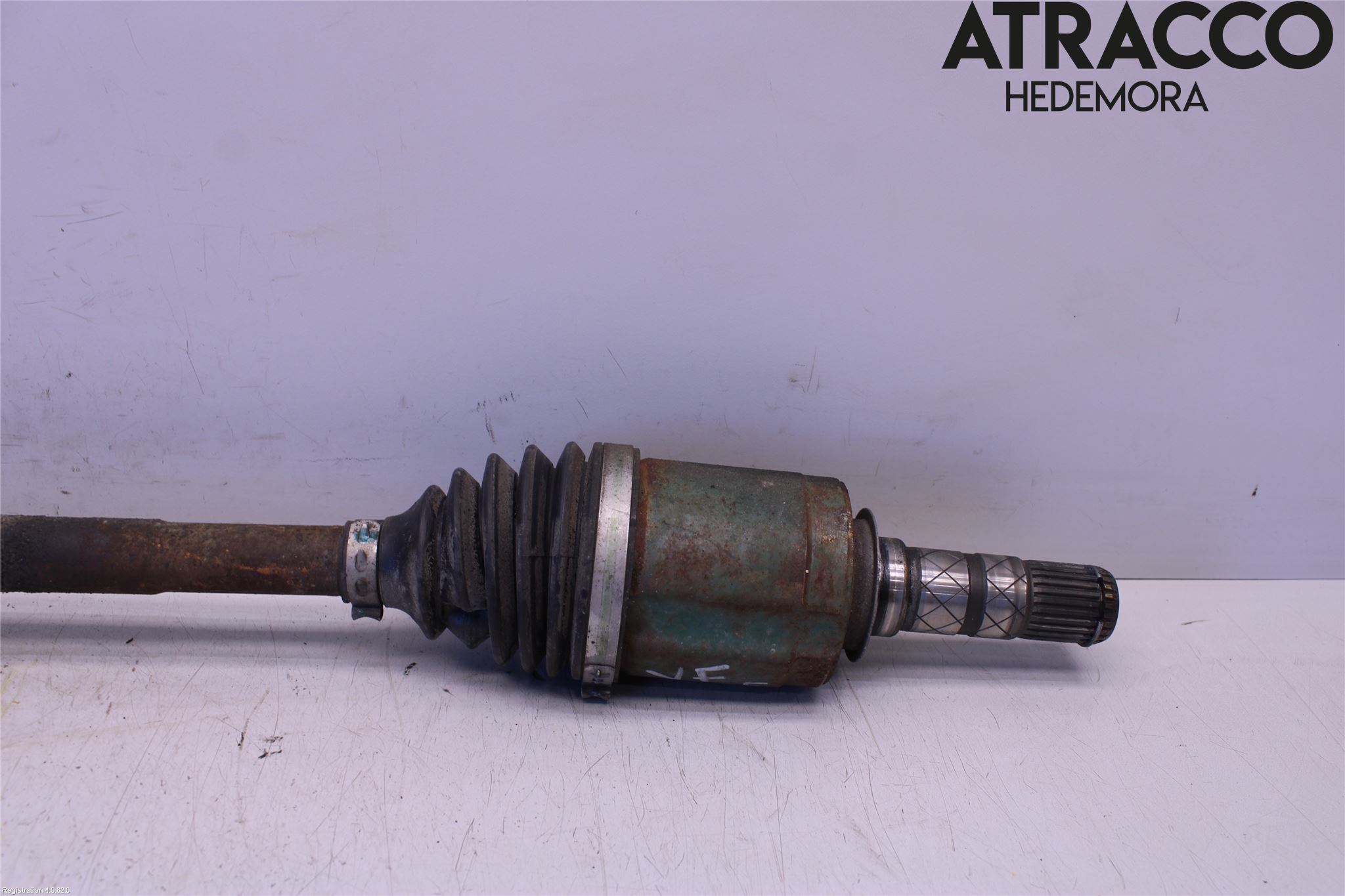 Subaru FORESTER SH  08-13 Drivaksel Foran Kompl Venstre