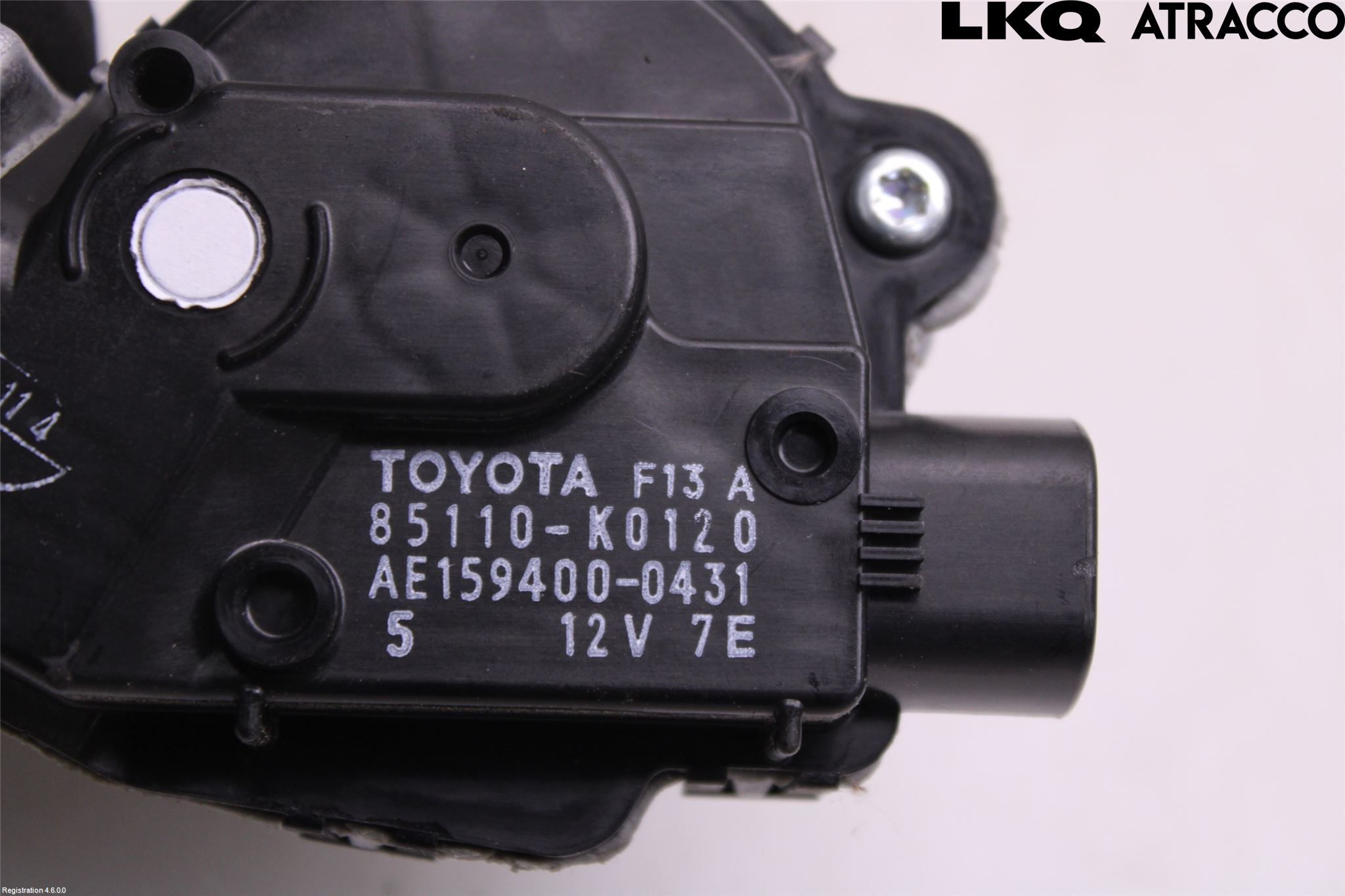 Toyota YARIS CROSS XP21 21- Viskermotor Frontrute