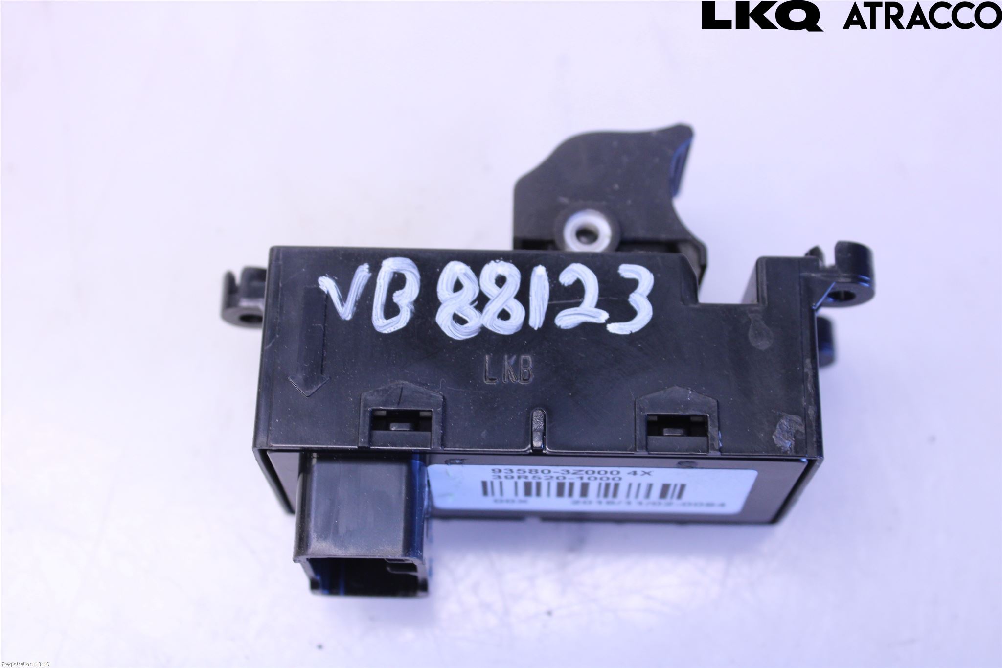 Hyundai i40 16-18 Bryter Vindusheis