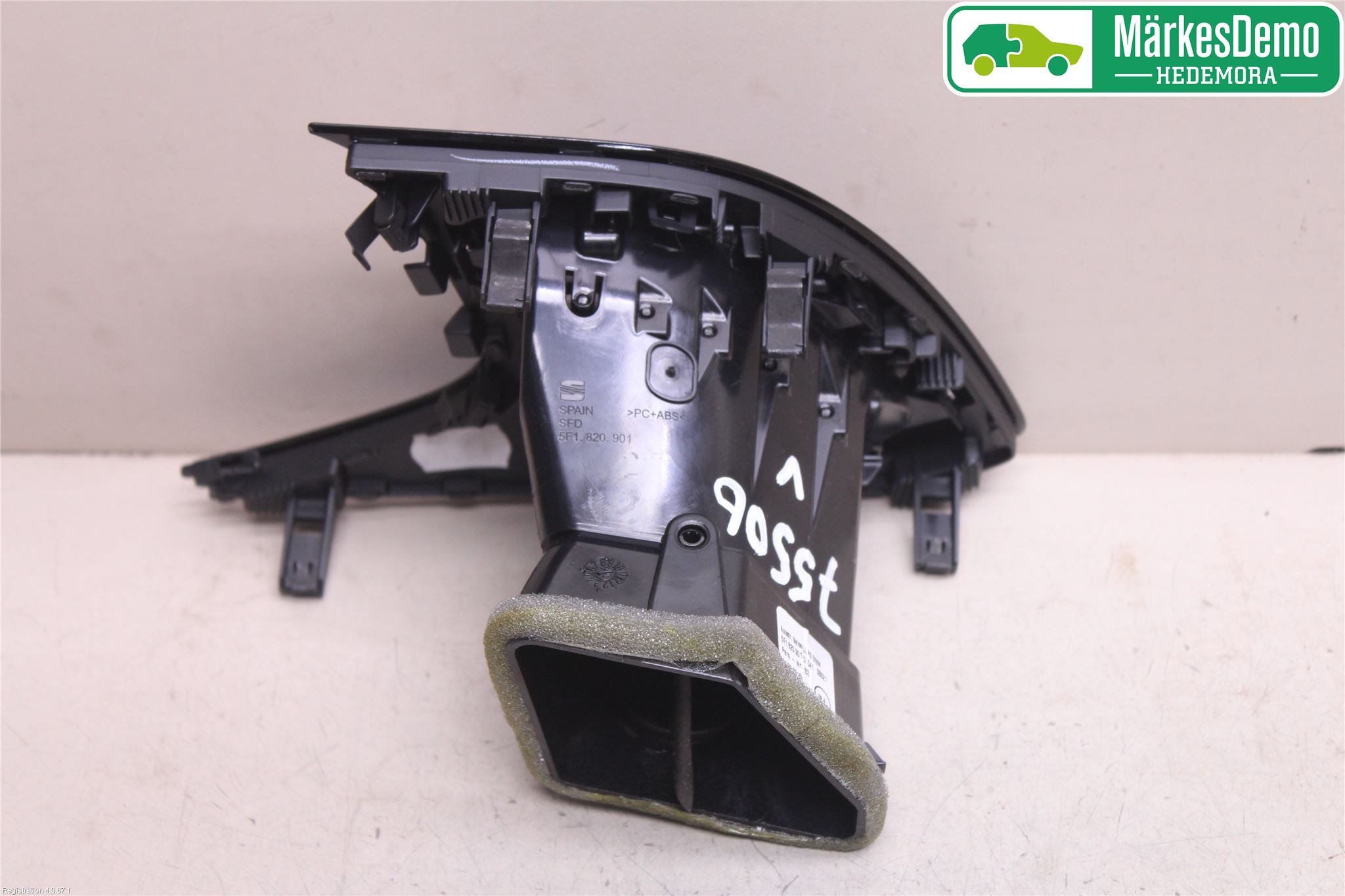 Seat LEON 13-20 Dashbord Kanal - Dyse