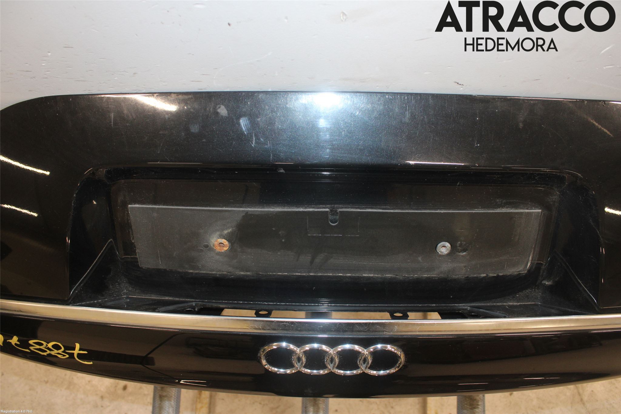 Audi A6/S6     05-11 Bakluke Koffertlokk