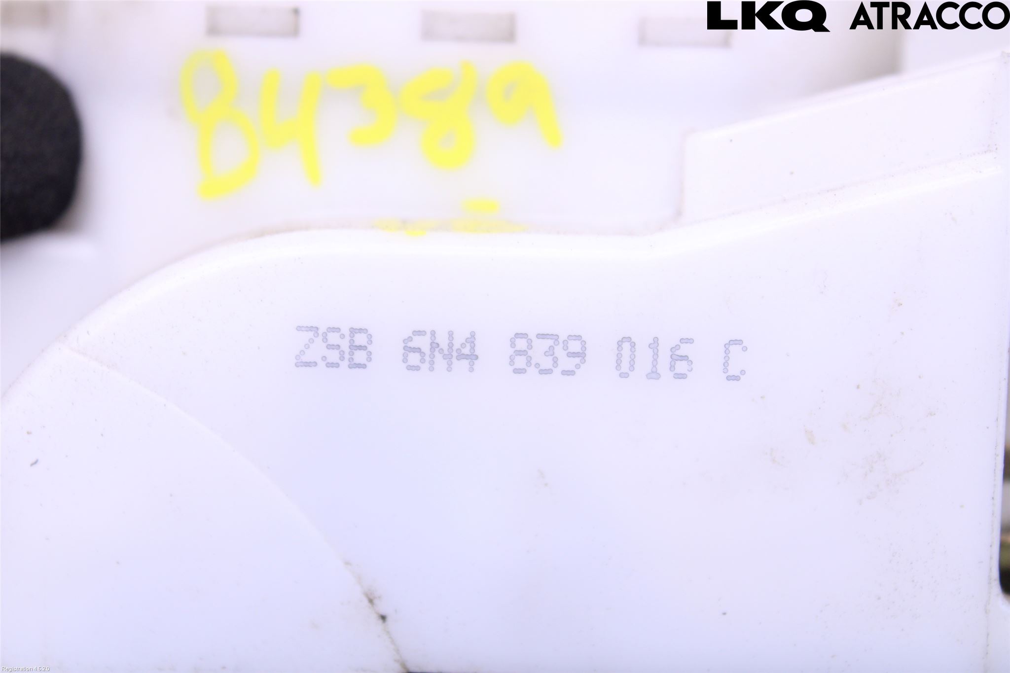Volkswagen VW POLO 95-01 Dørlås - Låsekasse