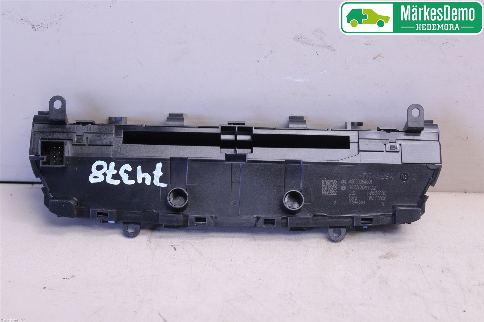 Mercedes-Benz MB C-KLASS (W205) 14-21 Stereo Radio Med Cd