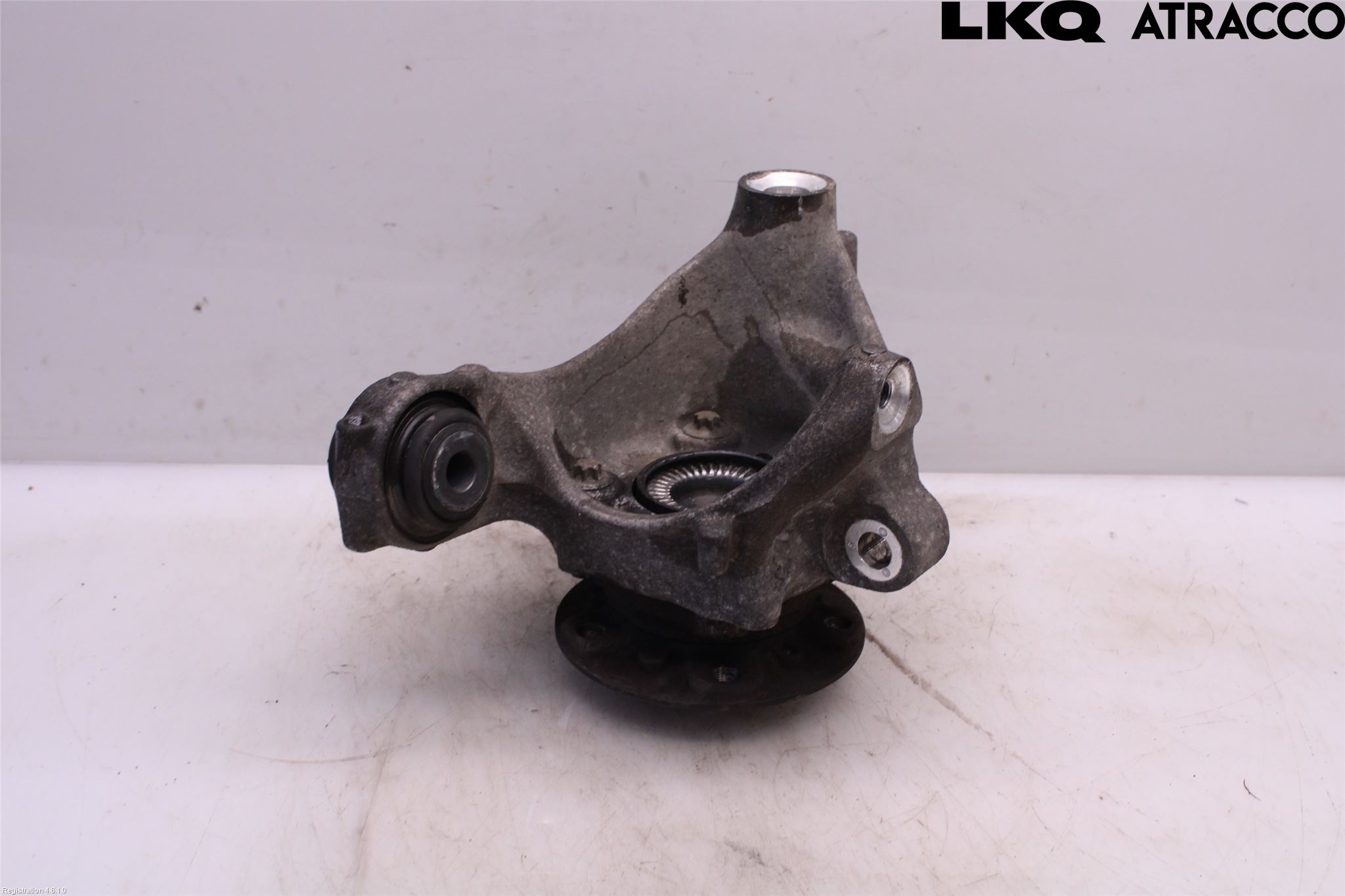 BMW 5 F10/F11/F18 09-17 Spindel Vb