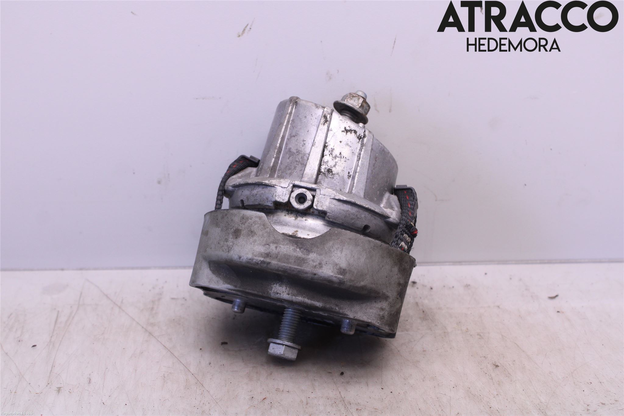 Audi A6/S6     05-11 Motor Feste Gummi