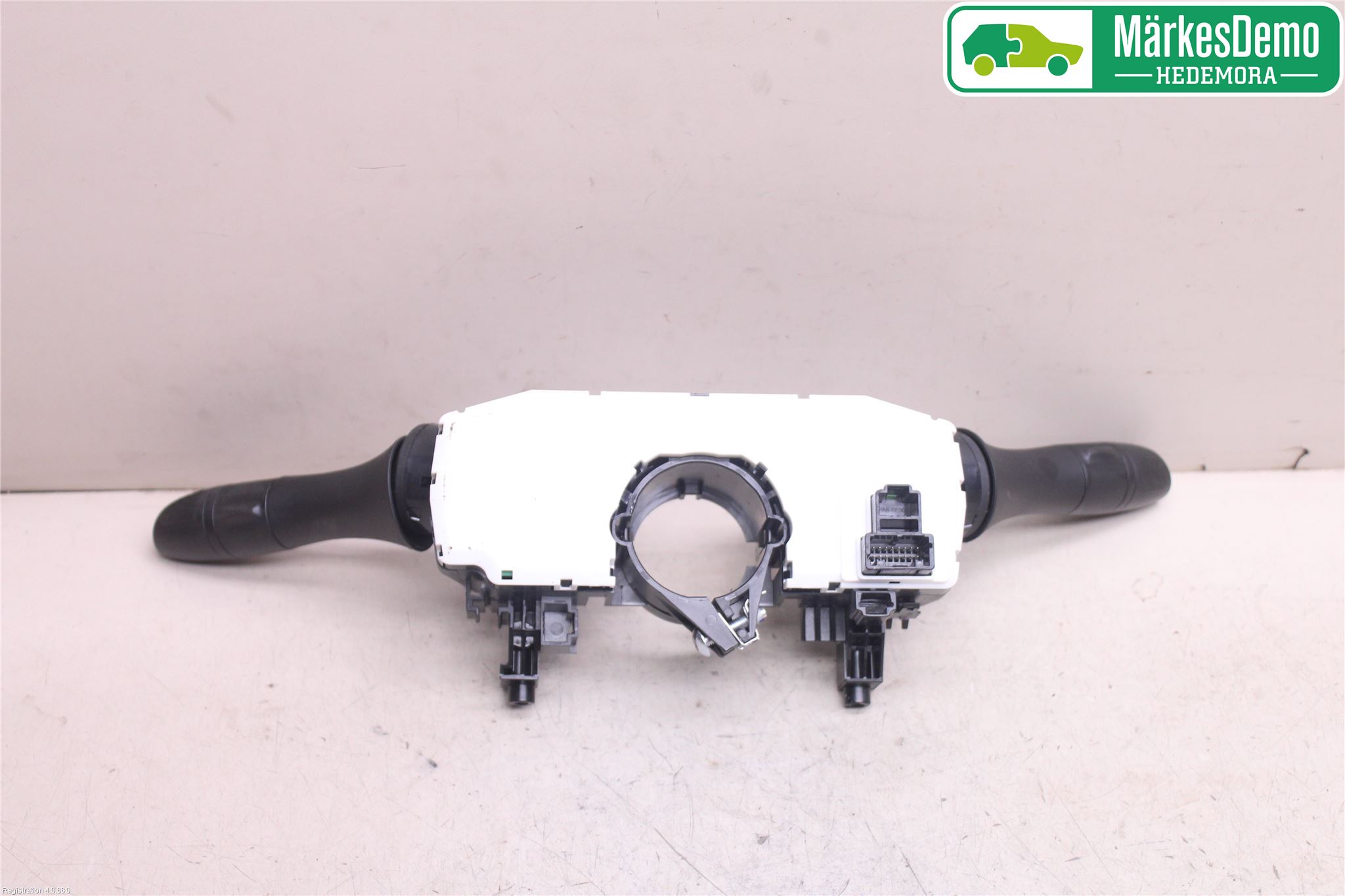 Nissan QASHQAI 14-17 Bryter Ratt Kombi H Og V