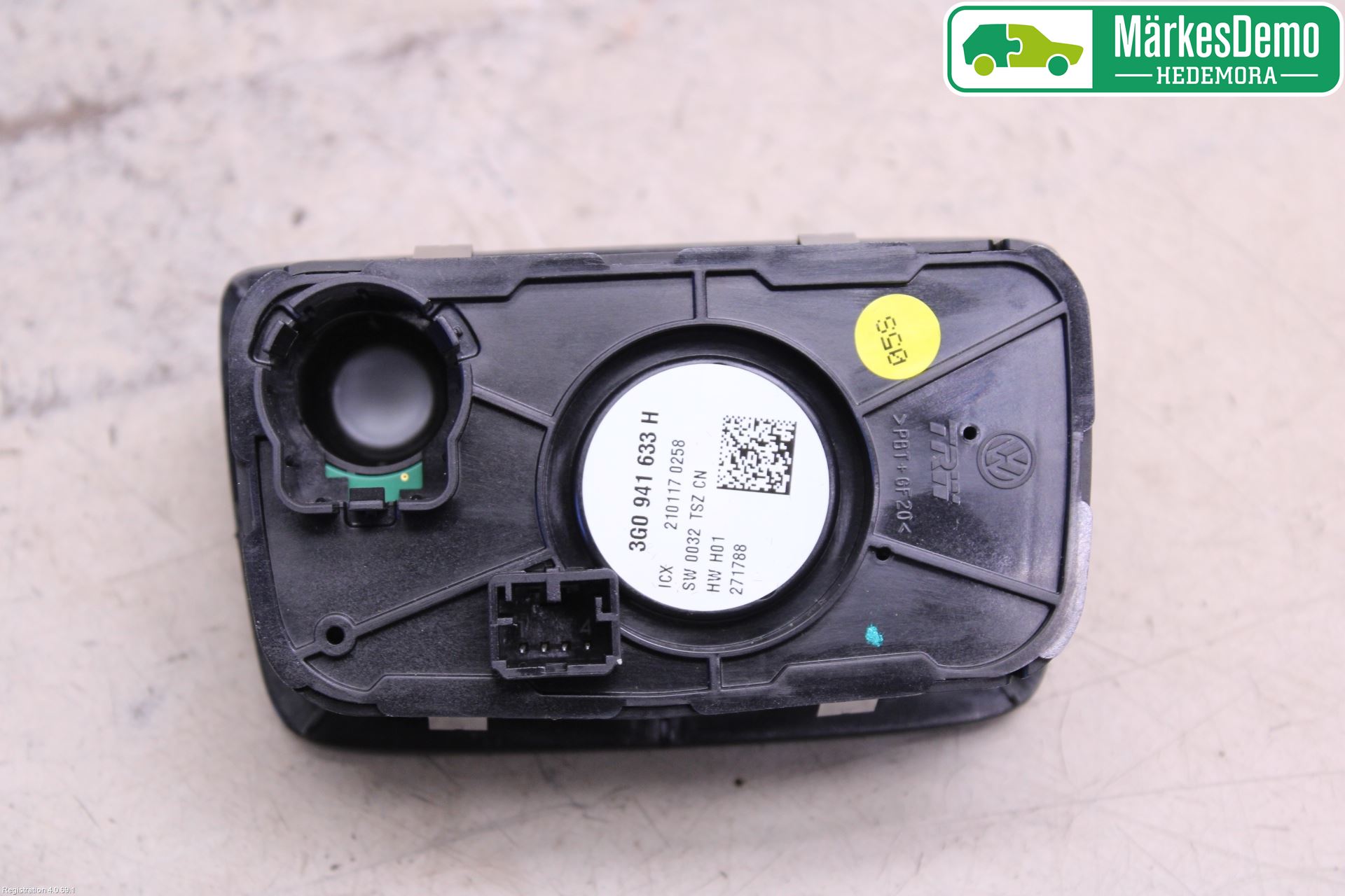 Volkswagen VW PASSAT 15-19 Bryter Hovedlys