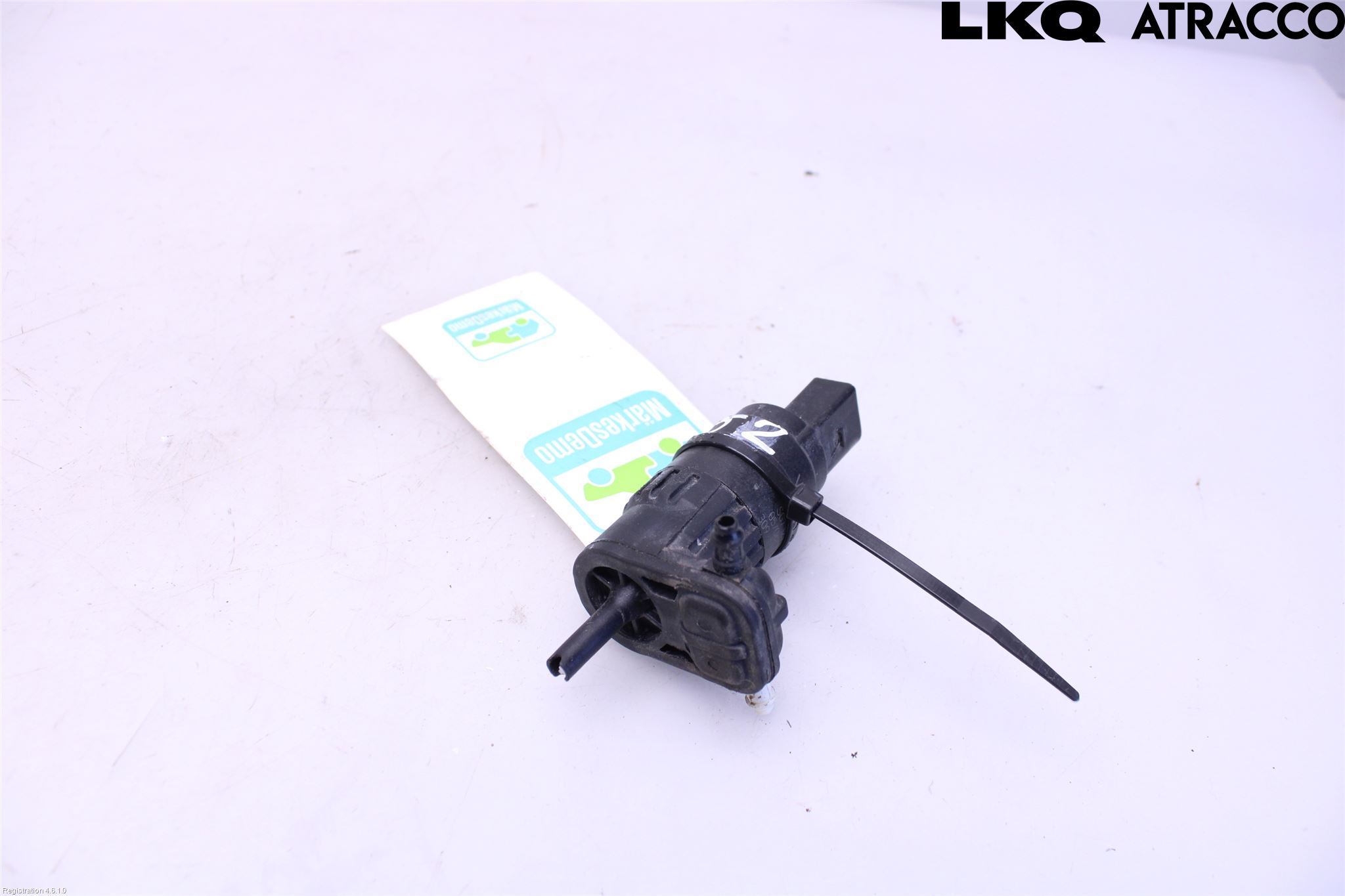 Volkswagen VW CADDY 16-20 Spylerpumpe Frontrute