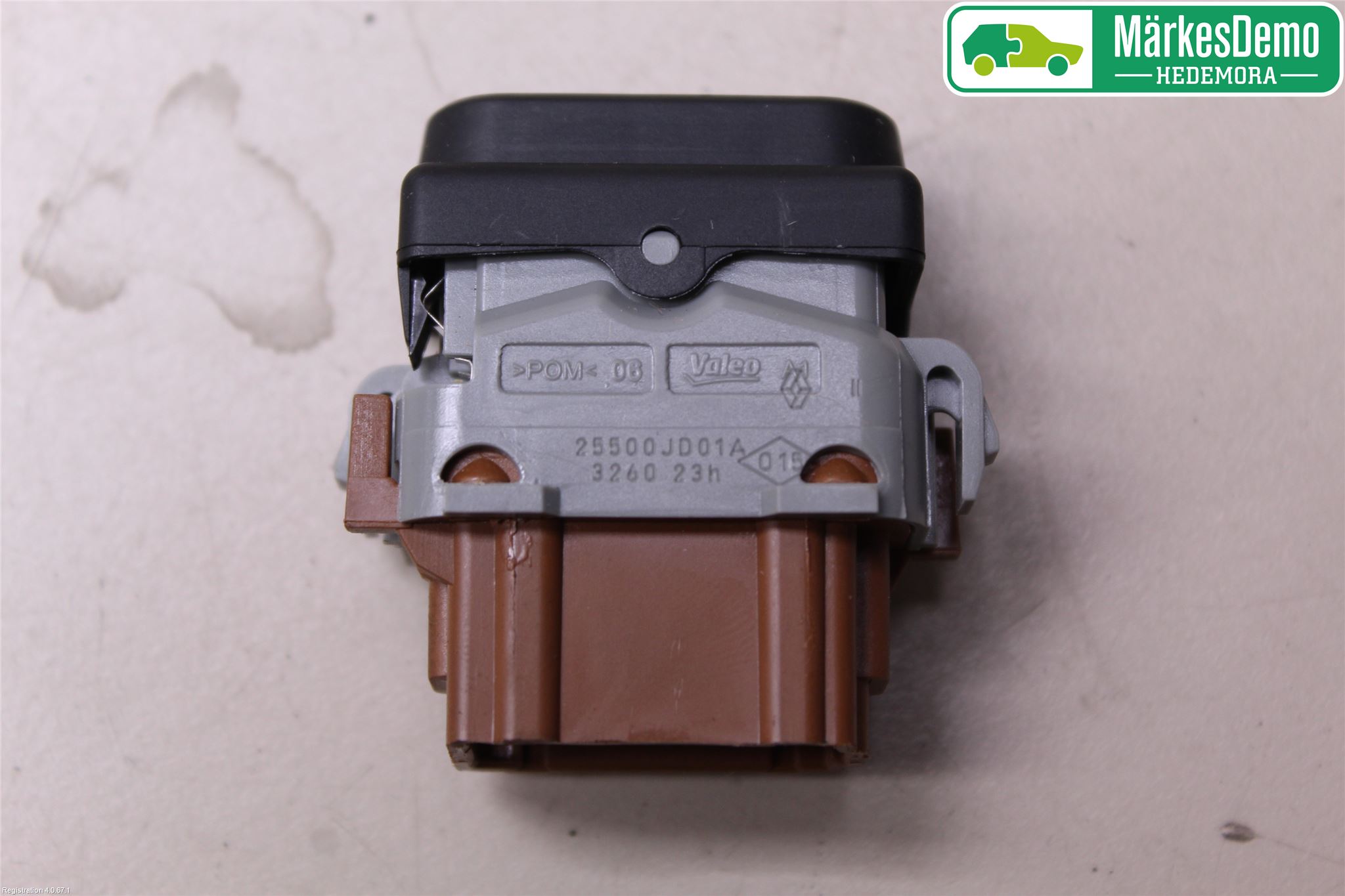 Nissan QASHQAI+2  10-14 Bryter Varmesete