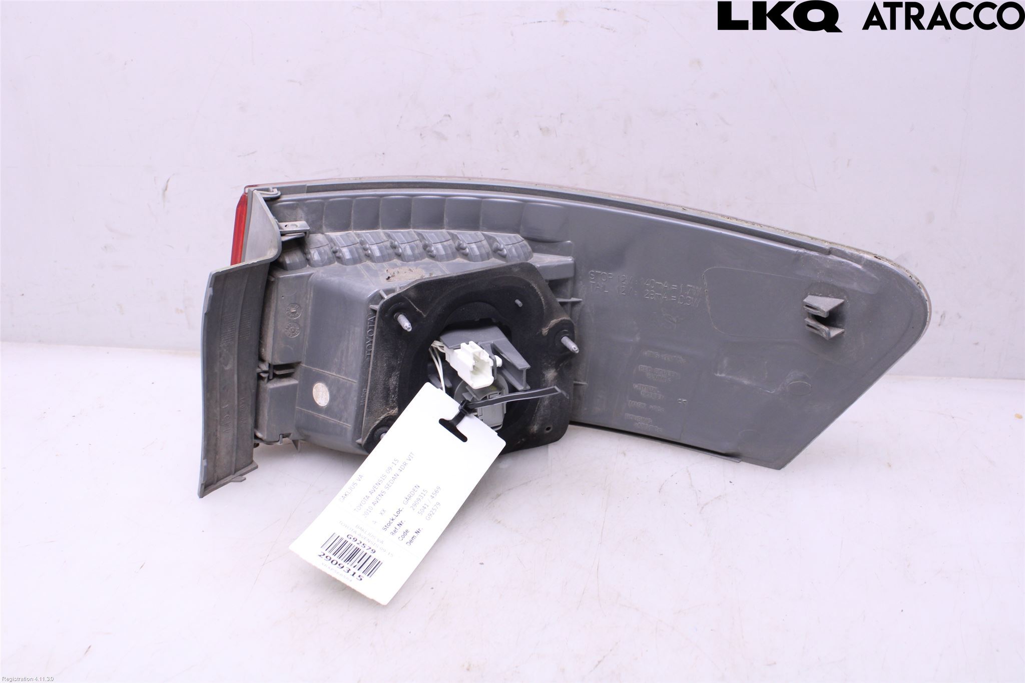 Toyota AVENSIS 09-15 Baklykt Venstre