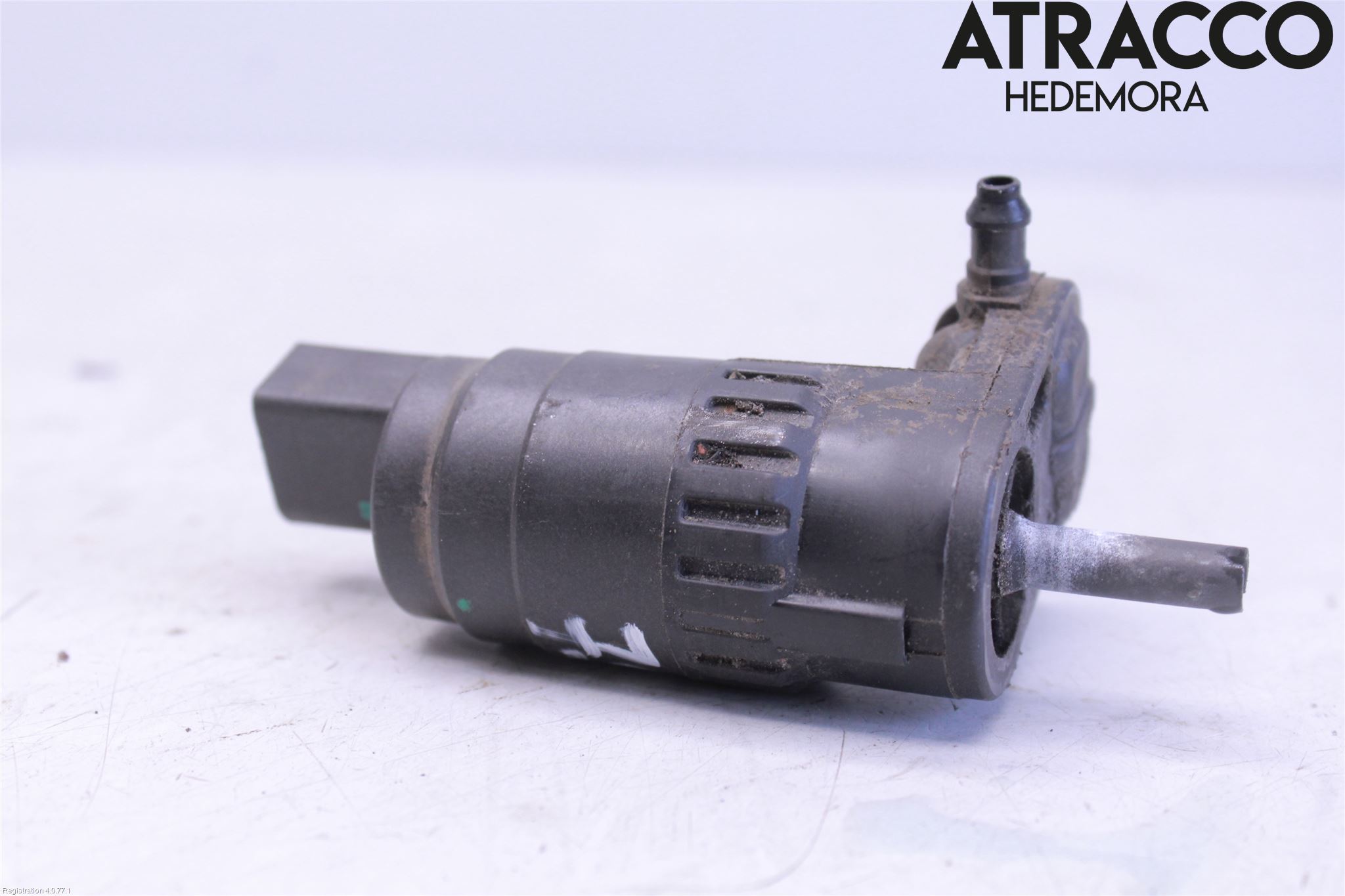 Volkswagen VW TOURAN 03-10 Spylerpumpe Frontrute