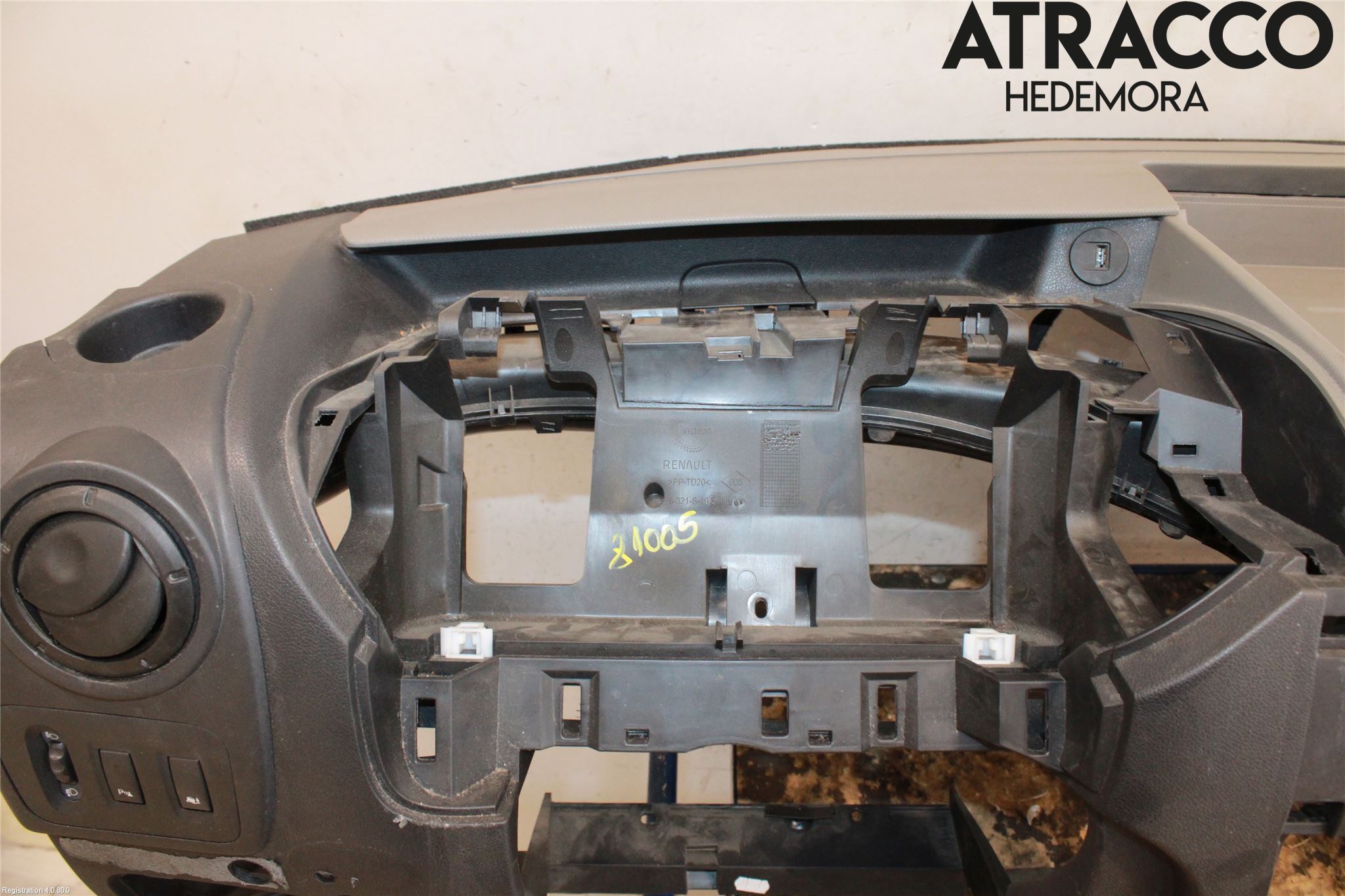 Nissan NV400 12-24 Dashbord