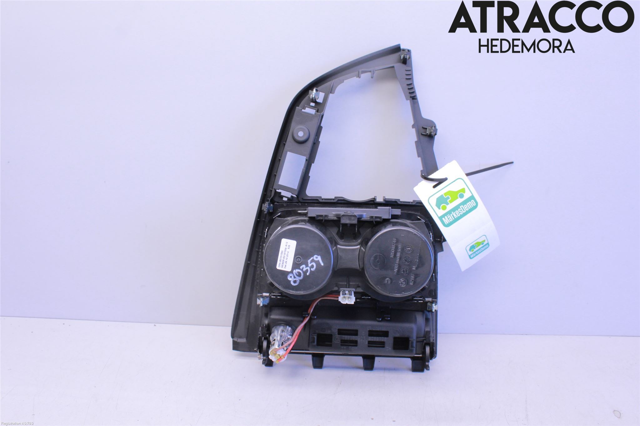 BMW 4 F32/F33/F82/F83 13-20 Innr Koppholder
