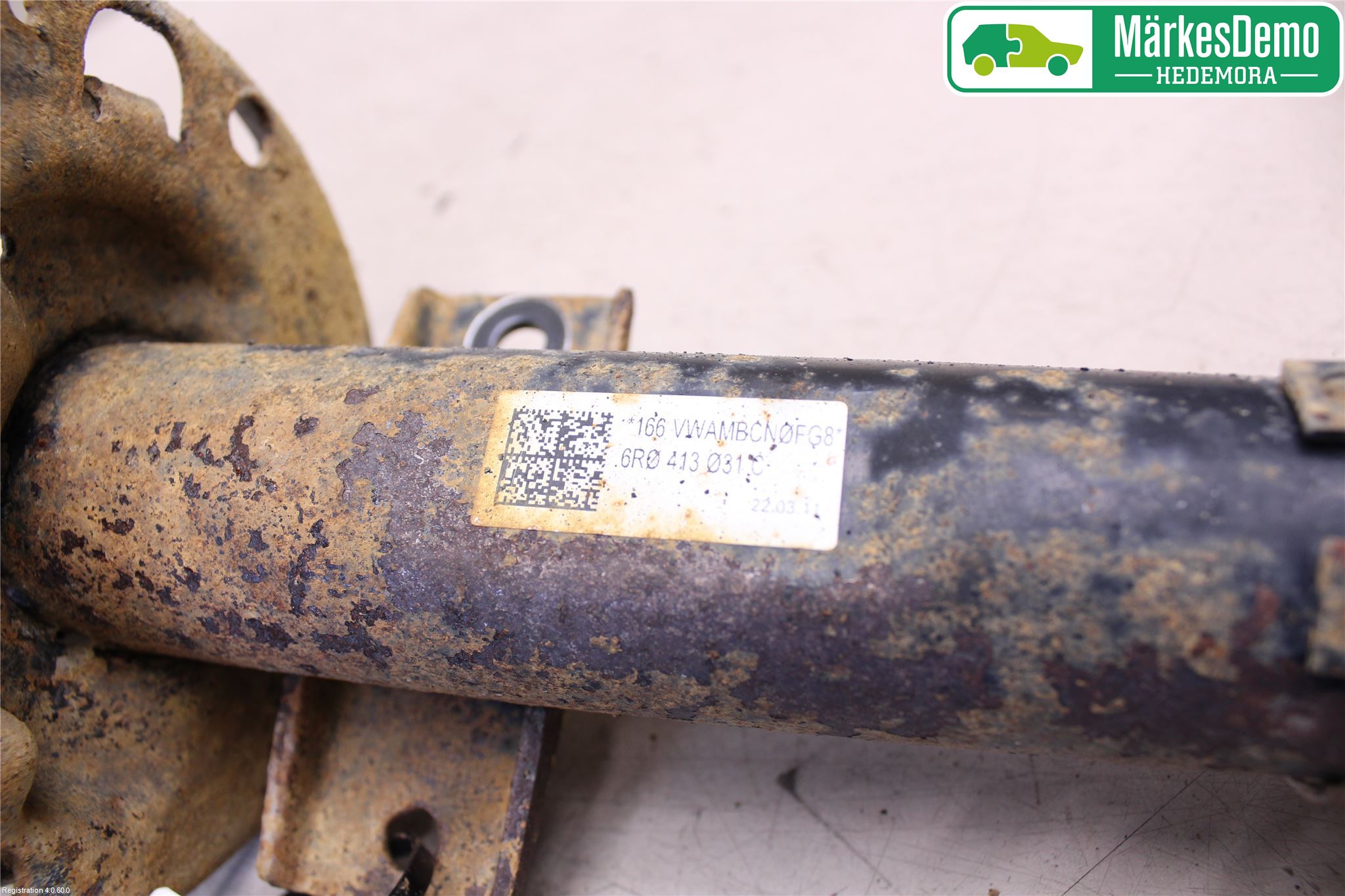 Volkswagen VW POLO 10-17 Fjærbein Foran Høyre