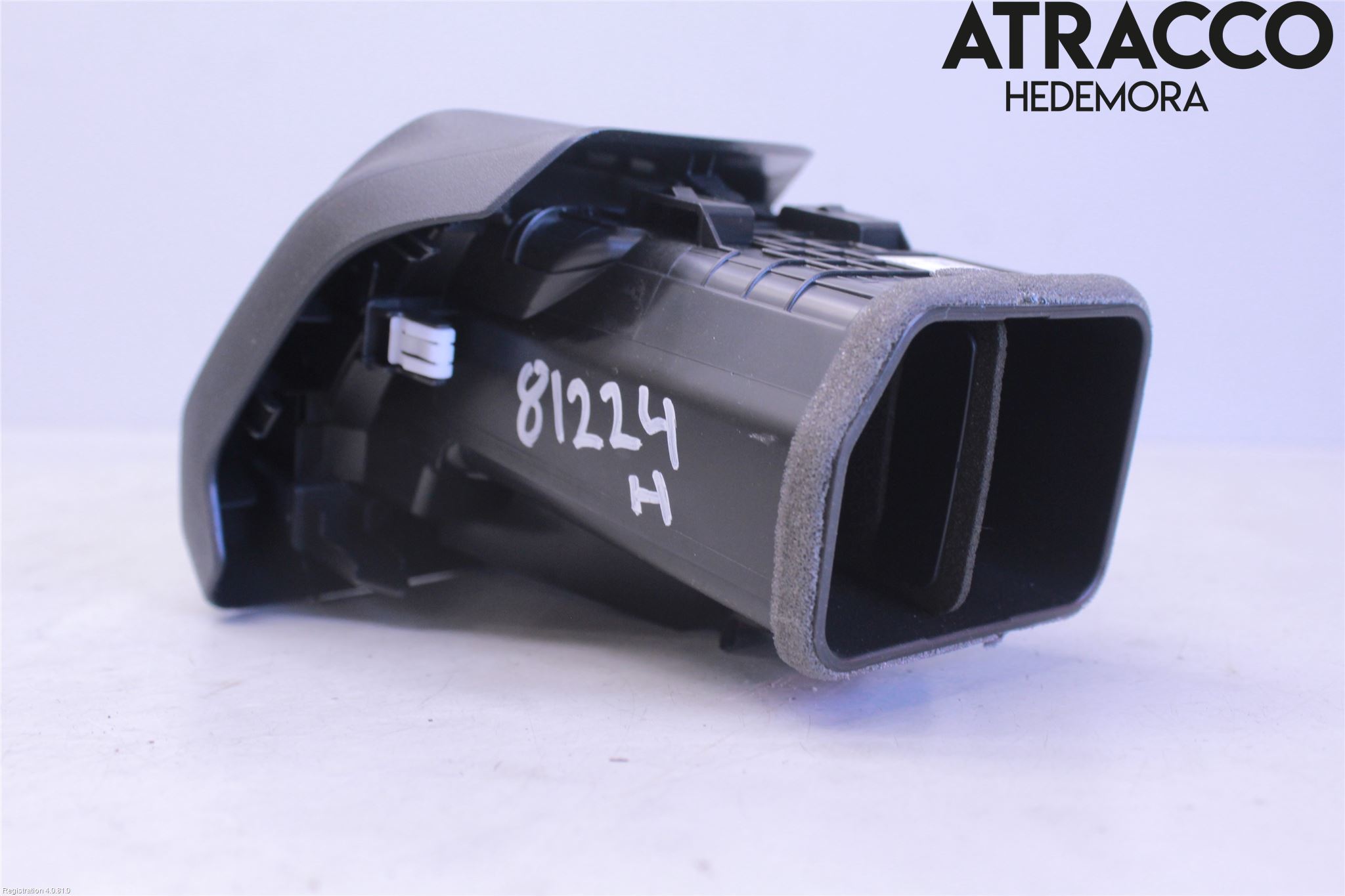Subaru IMPREZA V 18- Dashbord Kanal - Dyse