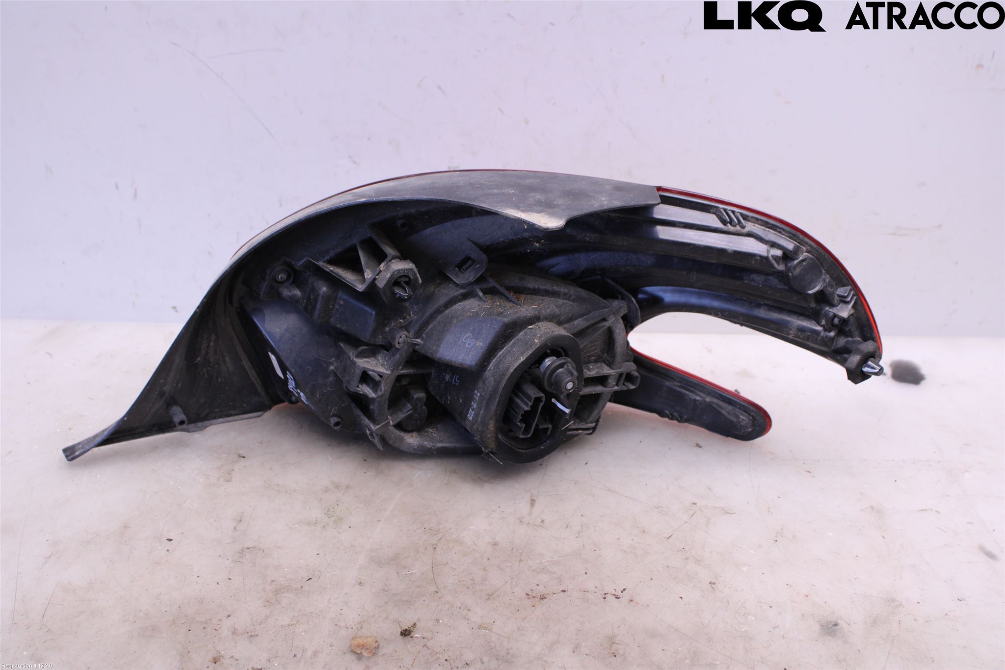 Peugeot PEUGOT 208 16-19 Baklykt Venstre