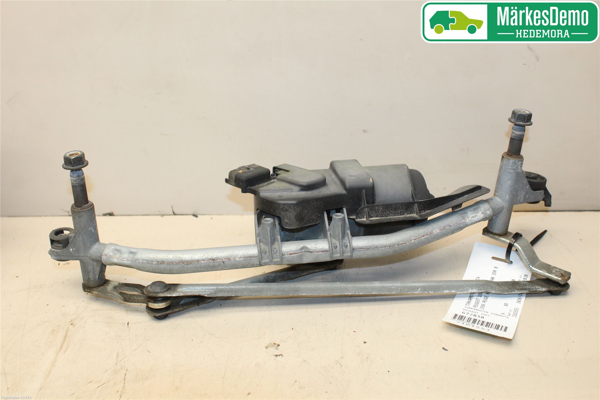 Peugeot 1007 Viskermotor Frontrute