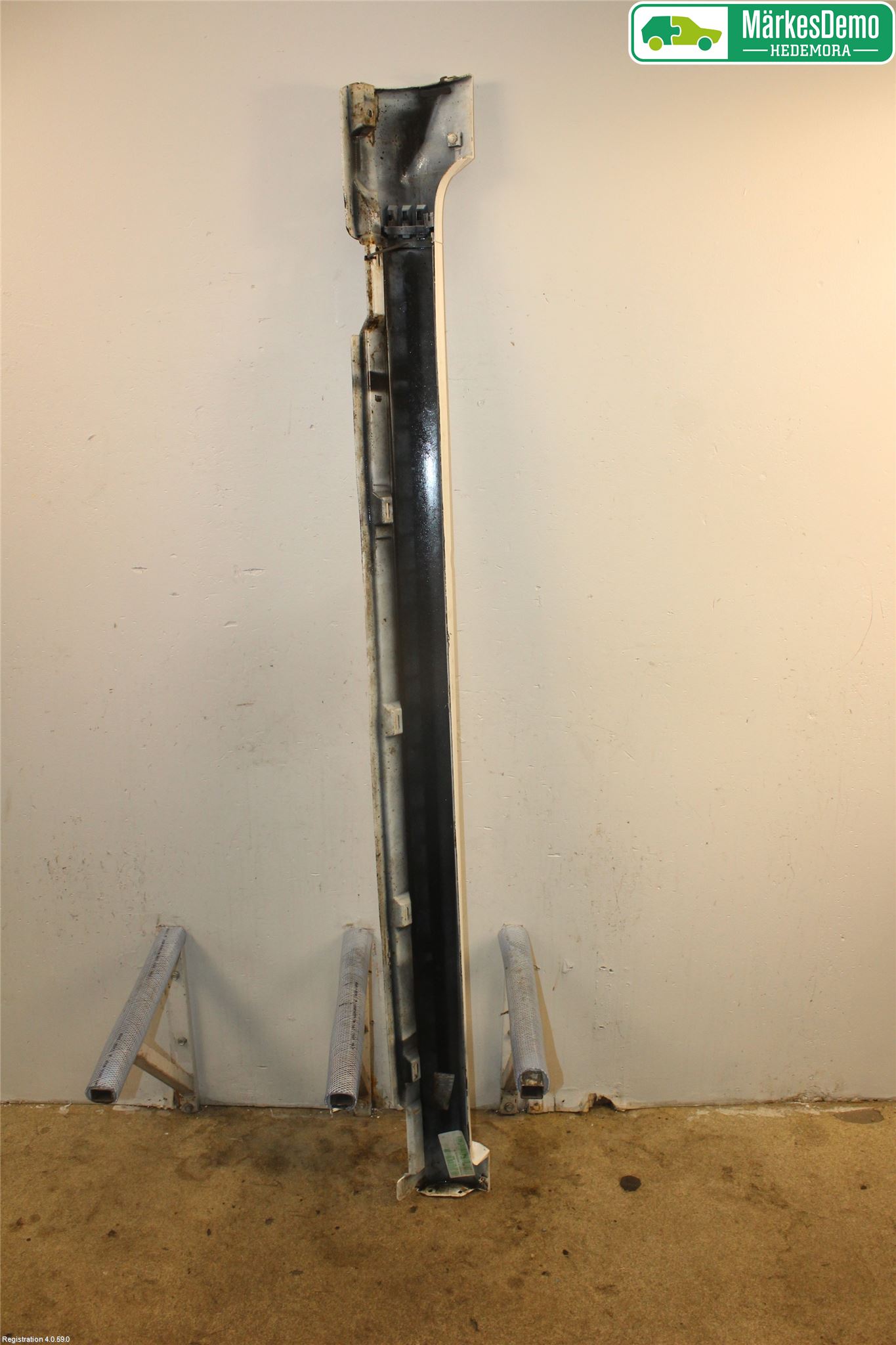 Volkswagen VW PASSAT 11-14 Kanalskjørt Venstre