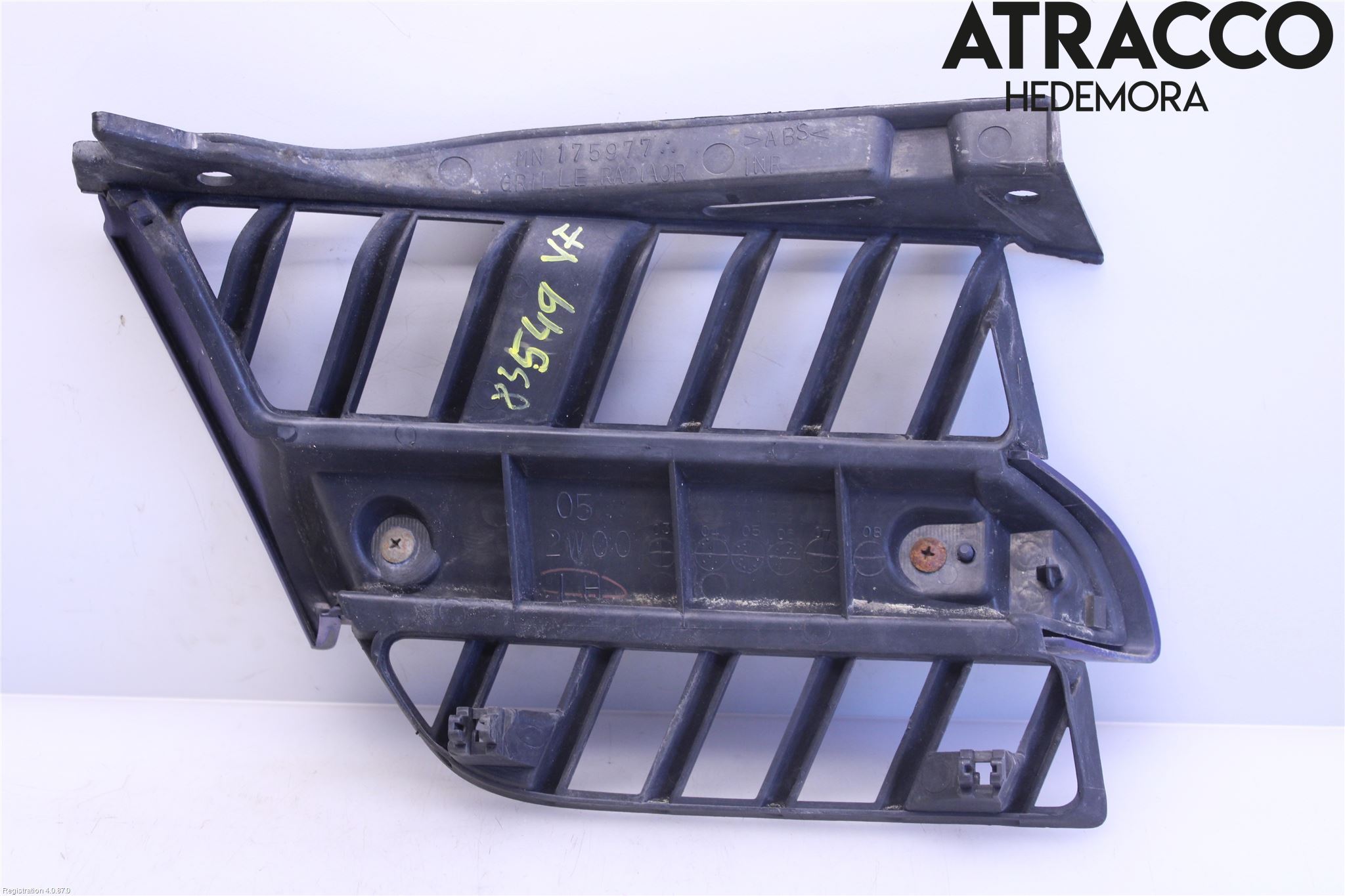 Mitsubishi OUTLANDER 01-07 Grilldel Venstre