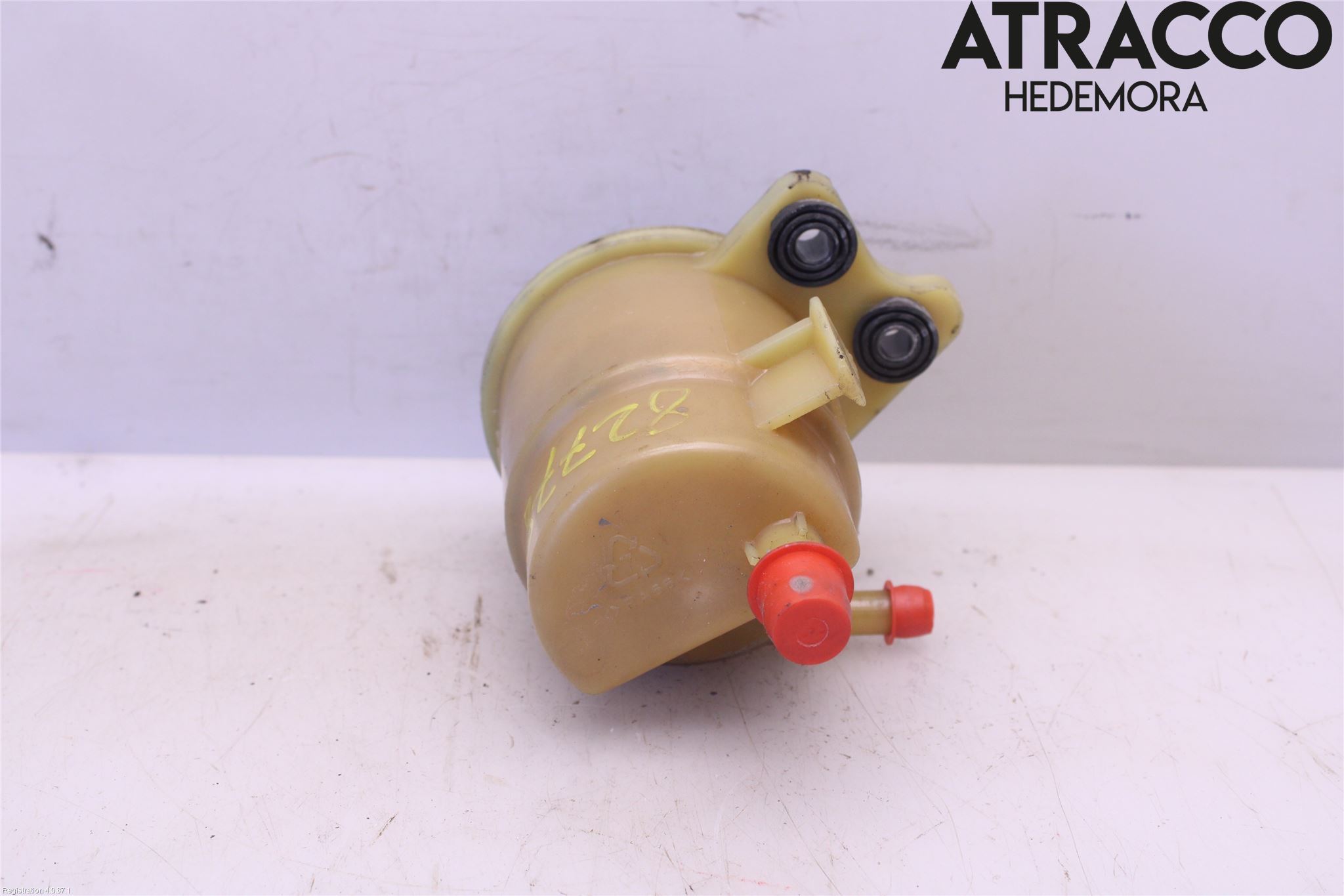 Opel ANTARA Servo Oljebeholder