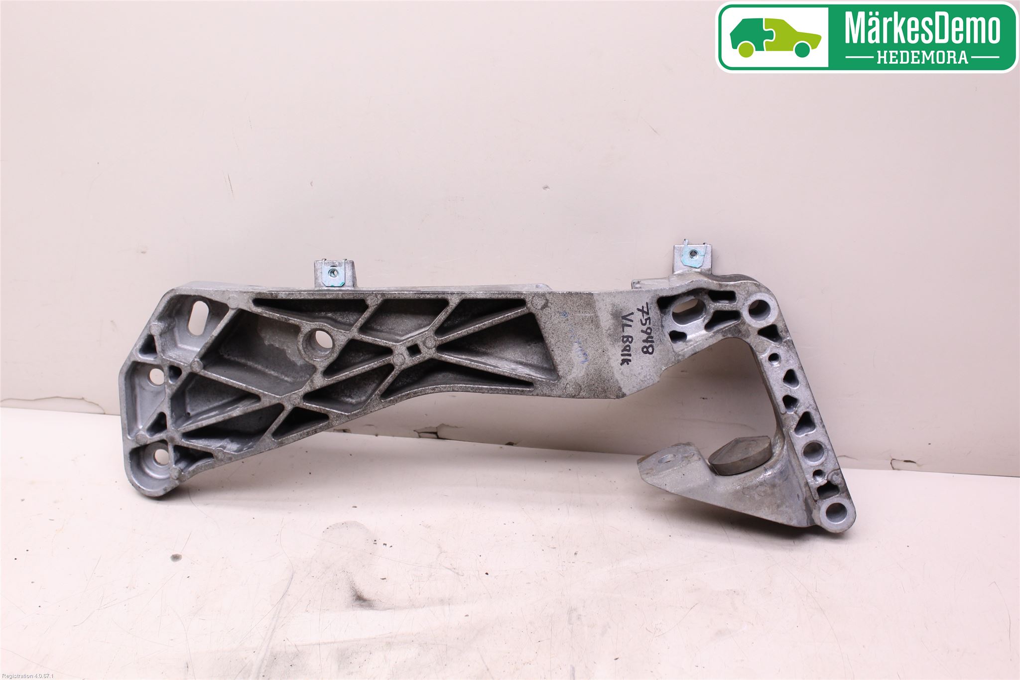BMW 1 F20/F21 11-19 Gearkasse Bjelke - Travers