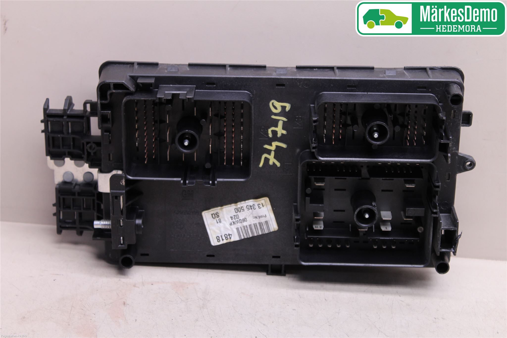 Opel INSIGNIA 09-16 Sikringsboks - Elsentral