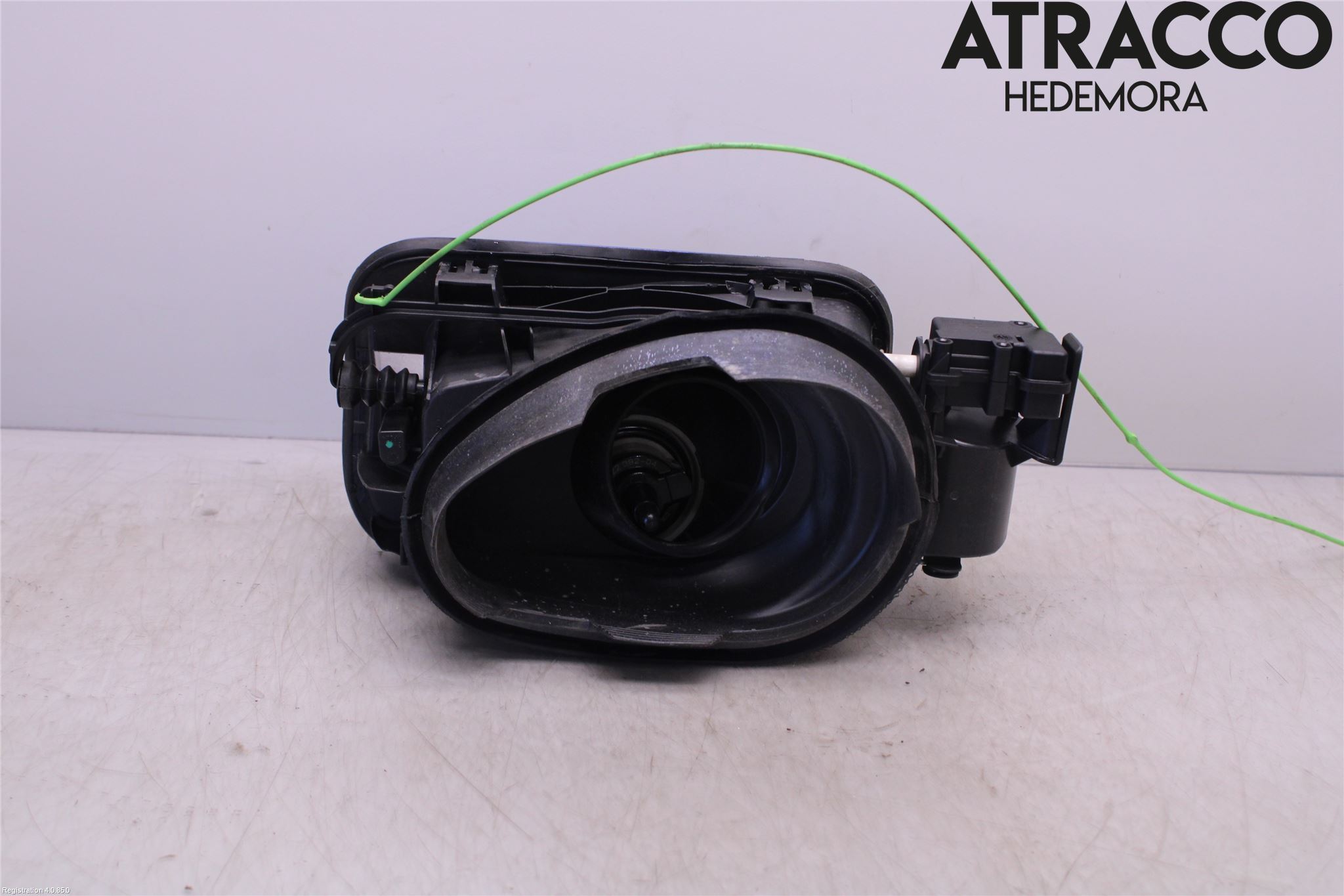 BMW 3 F30/F31/F80 12-19 Drivstoff Tankluke