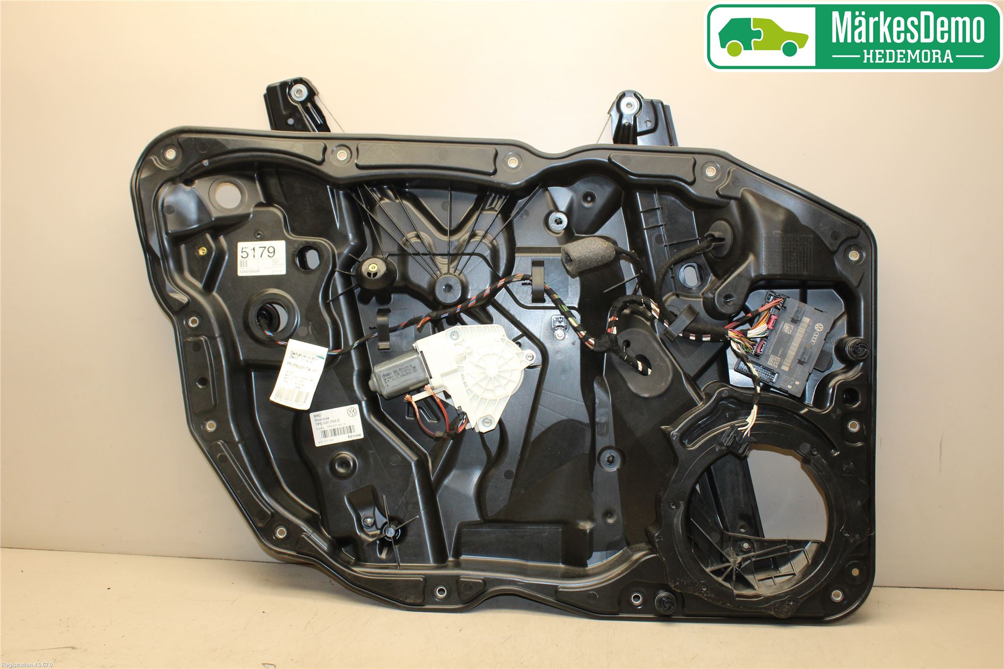 Volkswagen VW TOUAREG 7P 11-18 Vindusheis El Komp