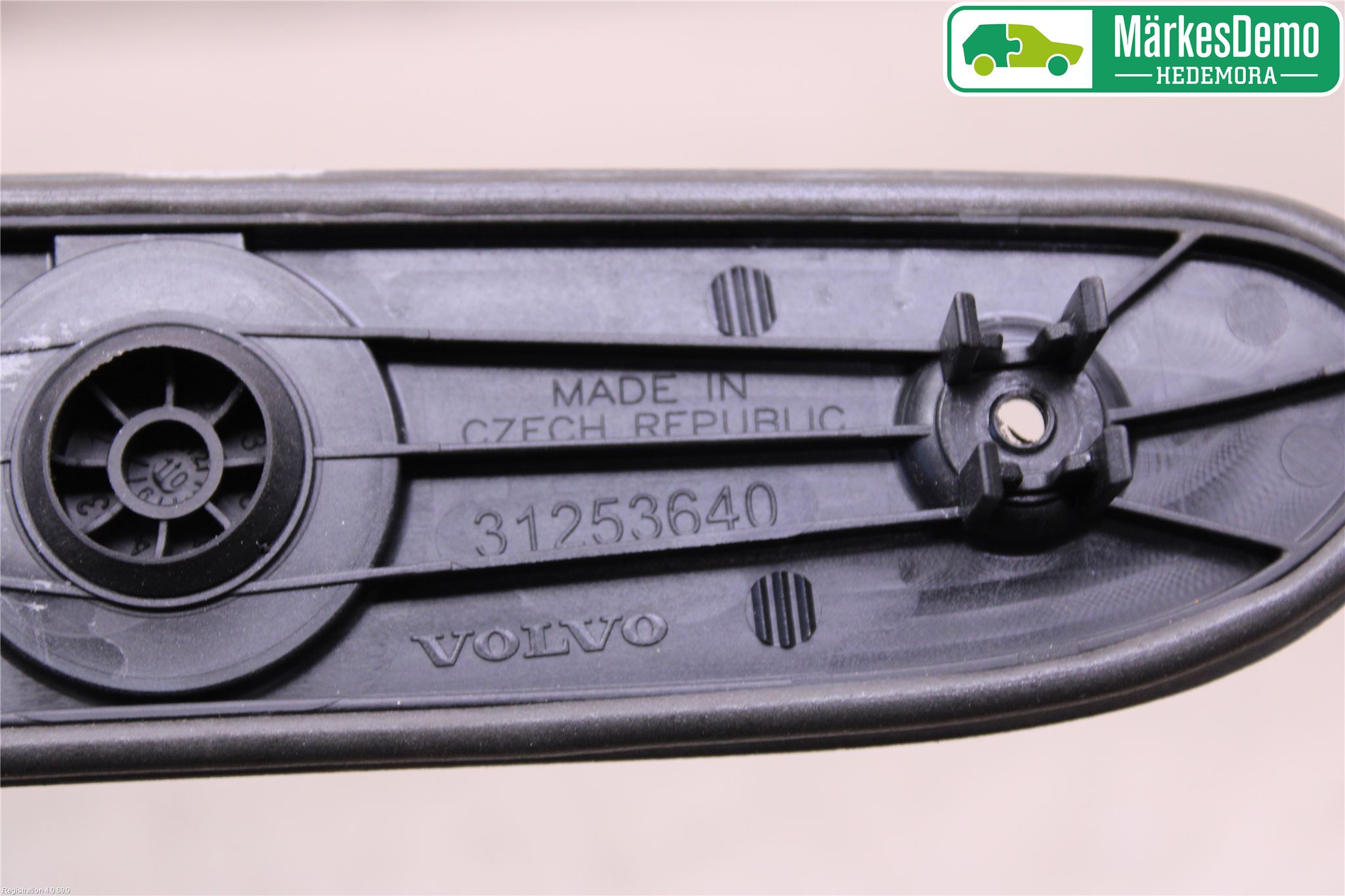 Volvo S60 11-13 Bakluke Handtak Ytre