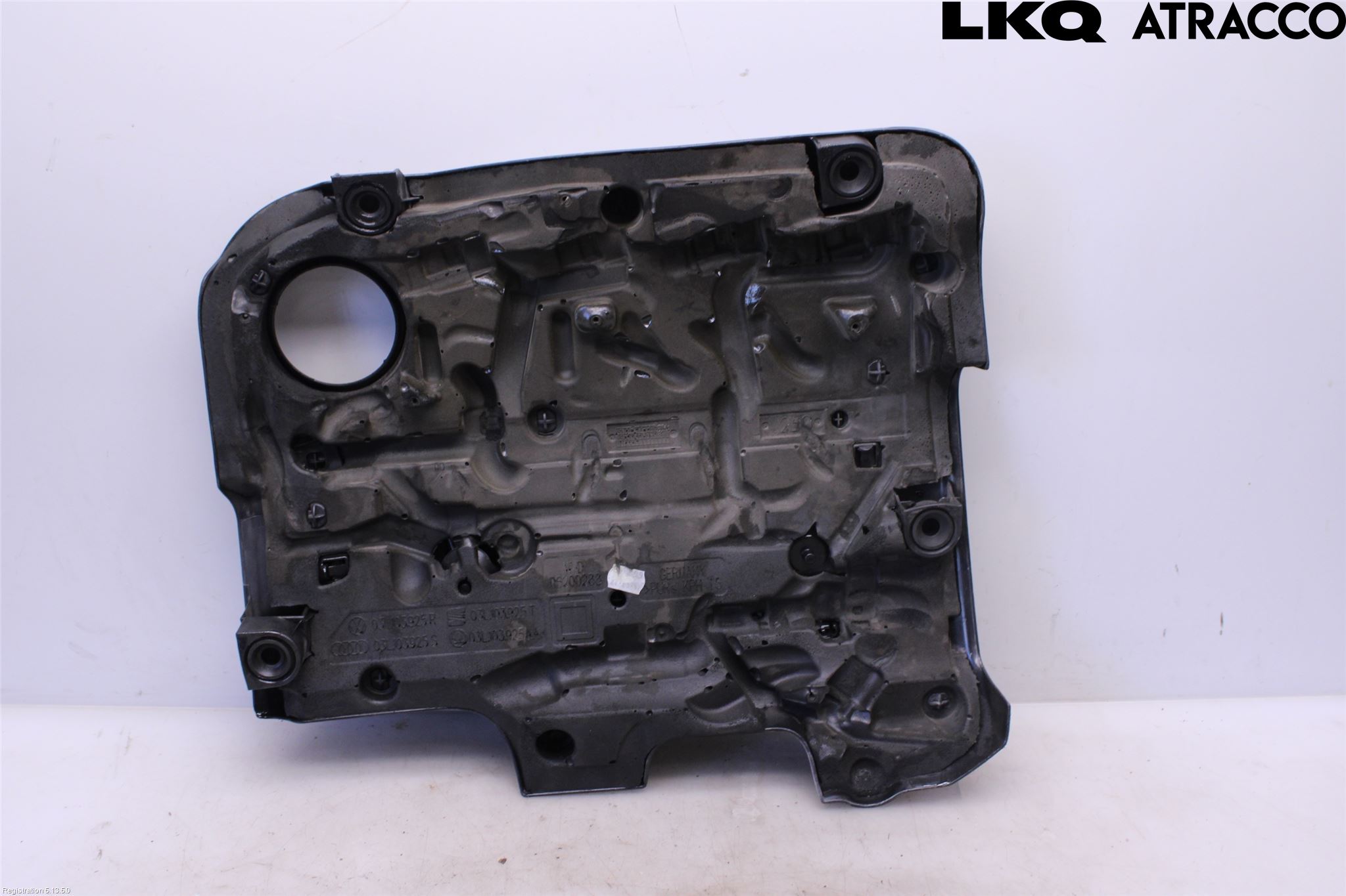 Skoda YETI Motor Deksel Over Motor