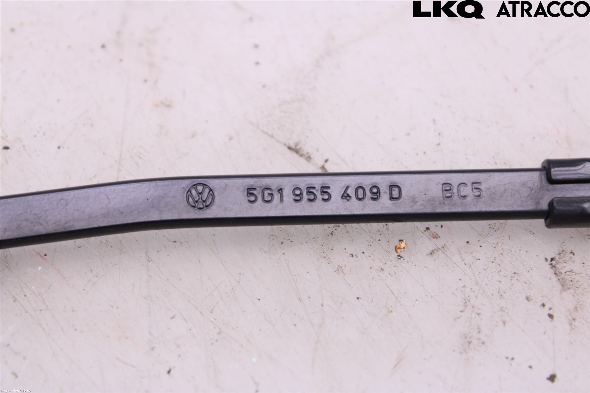 Volkswagen VW GOLF / E-GOLF VII 13-20 Viskerarm-Armer Frontrute