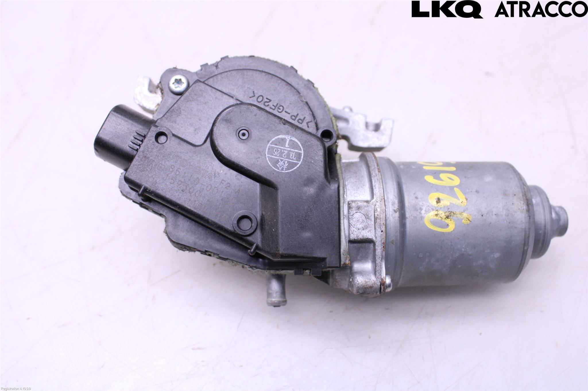 Toyota YARIS XP130 12-14 Viskermotor Frontrute