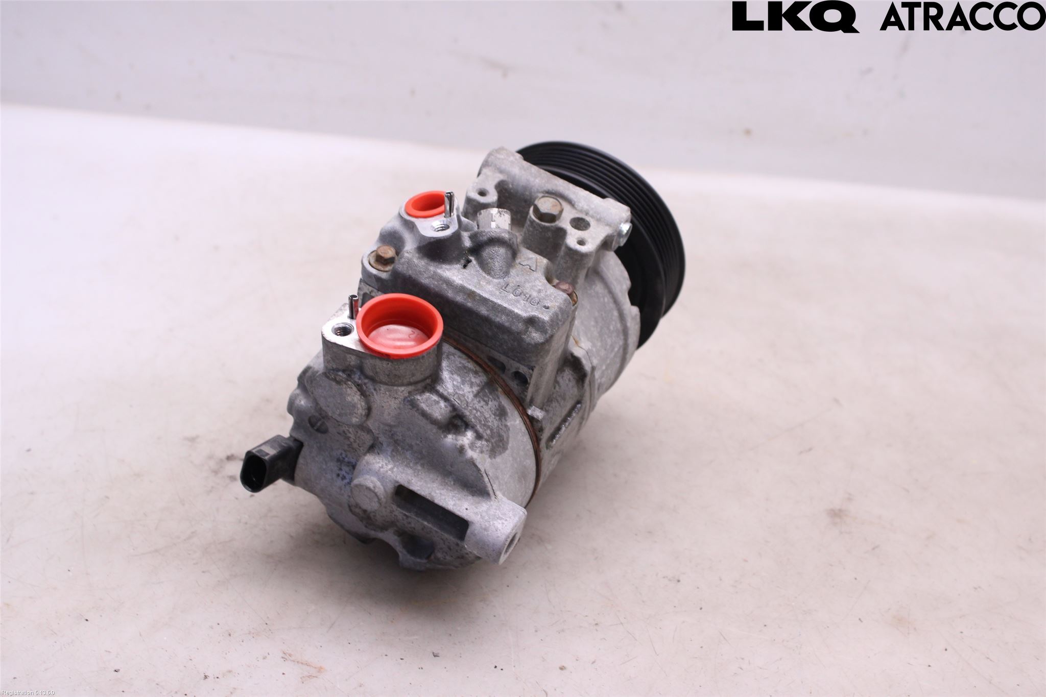 Volkswagen VW GOLF VI 09-13 Varme Ac Kompressor