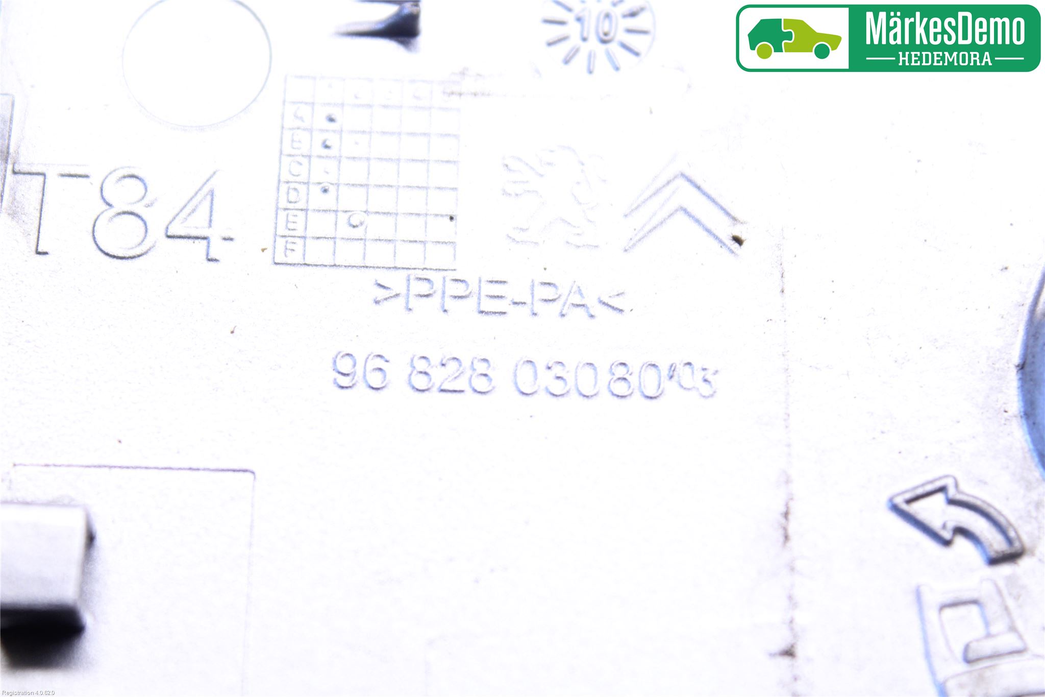 Peugeot 3008 09-16 Drivstoff Tankluke