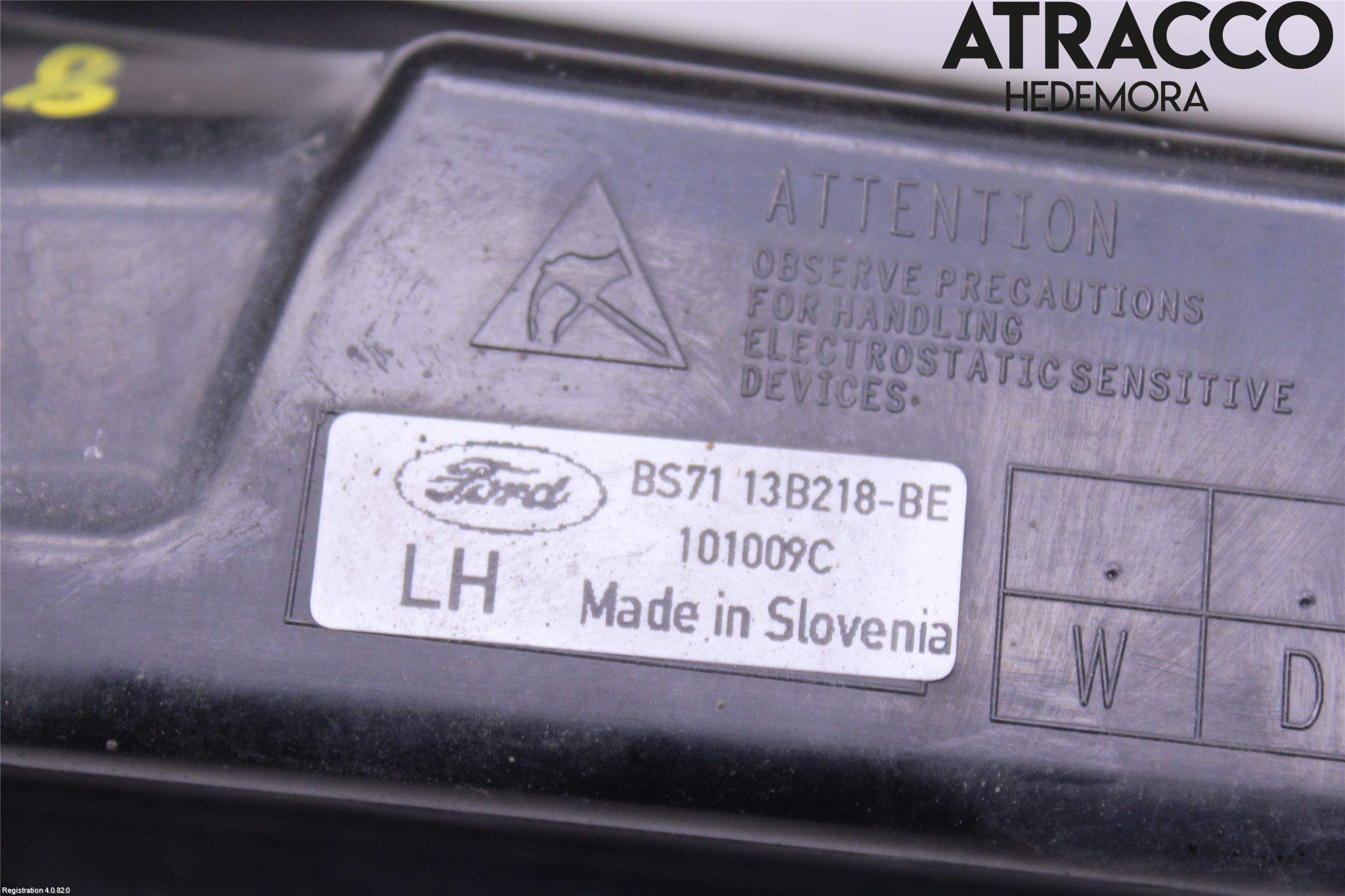 Ford MONDEO 07-15 Parklykt Foran Venstre