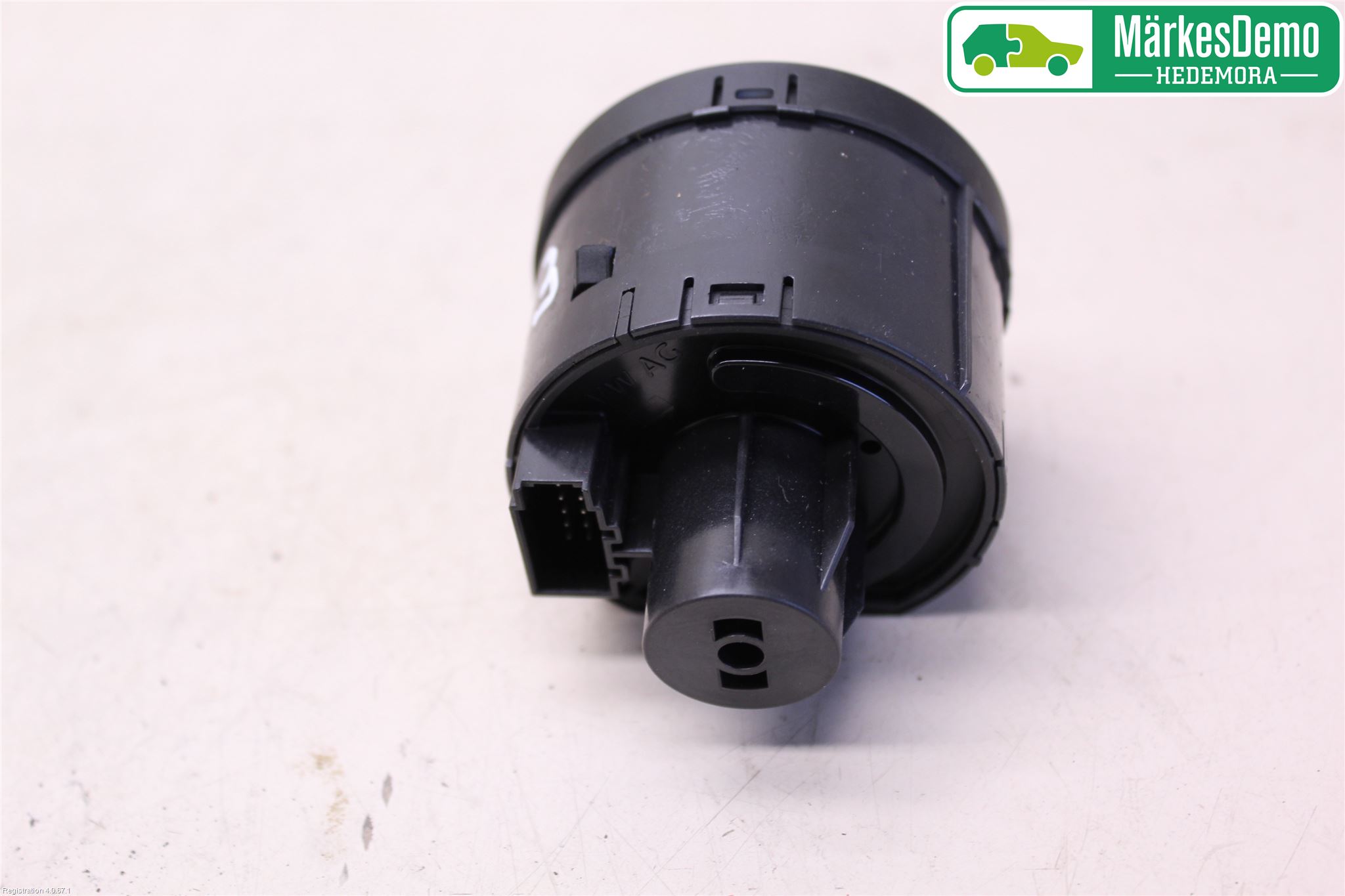 Volkswagen VW POLO 10-17 Bryter Hovedlys
