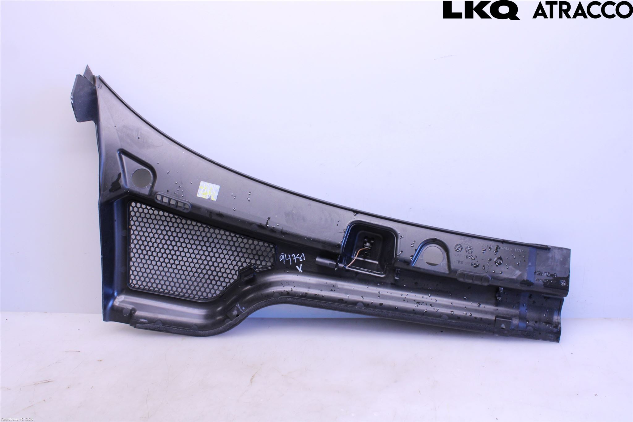 Skoda SCALA 19- Visker Deksel-Grill-Under Frr