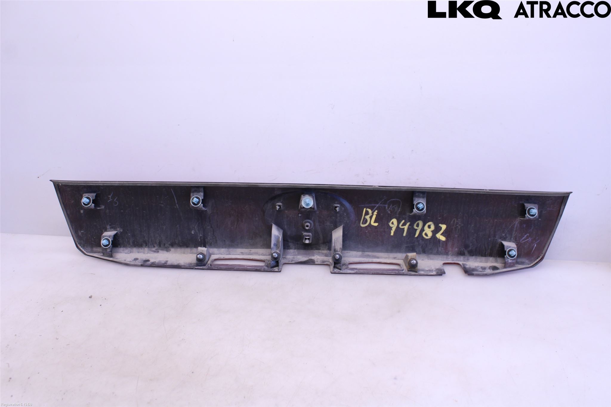Toyota PRIUS+ ZVW40 12-20 List Bak-Bakluke