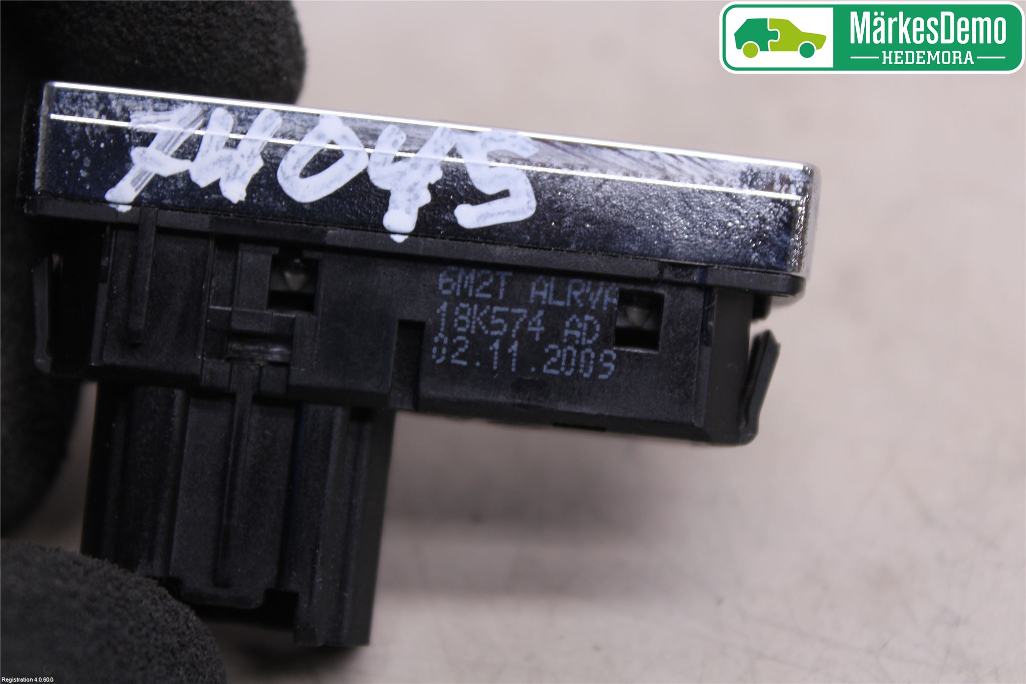Ford TRANSIT CONNECT 03-08 Bryter Varme Rute