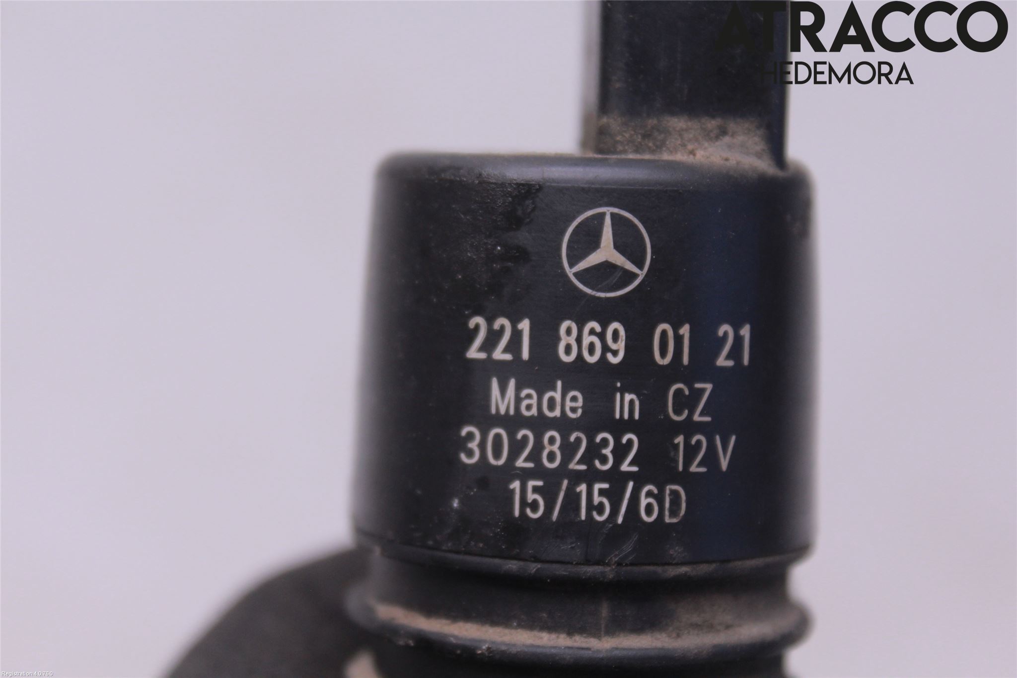 Mercedes-Benz MB SPRINTER (W906) 06-18 Spylerpumpe Frontrute