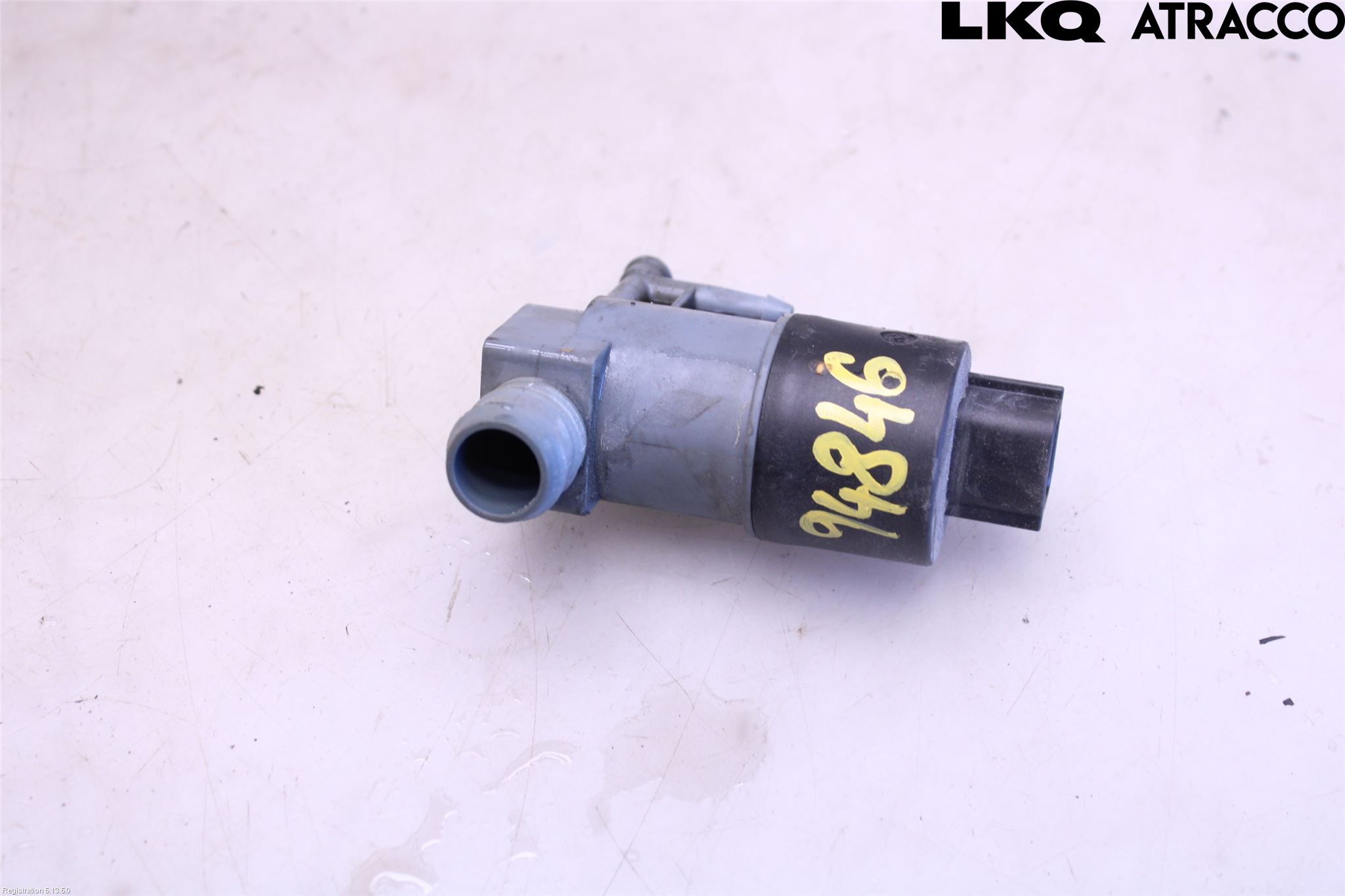 Toyota YARIS XP130 15-20 Spylerpumpe Frontrute
